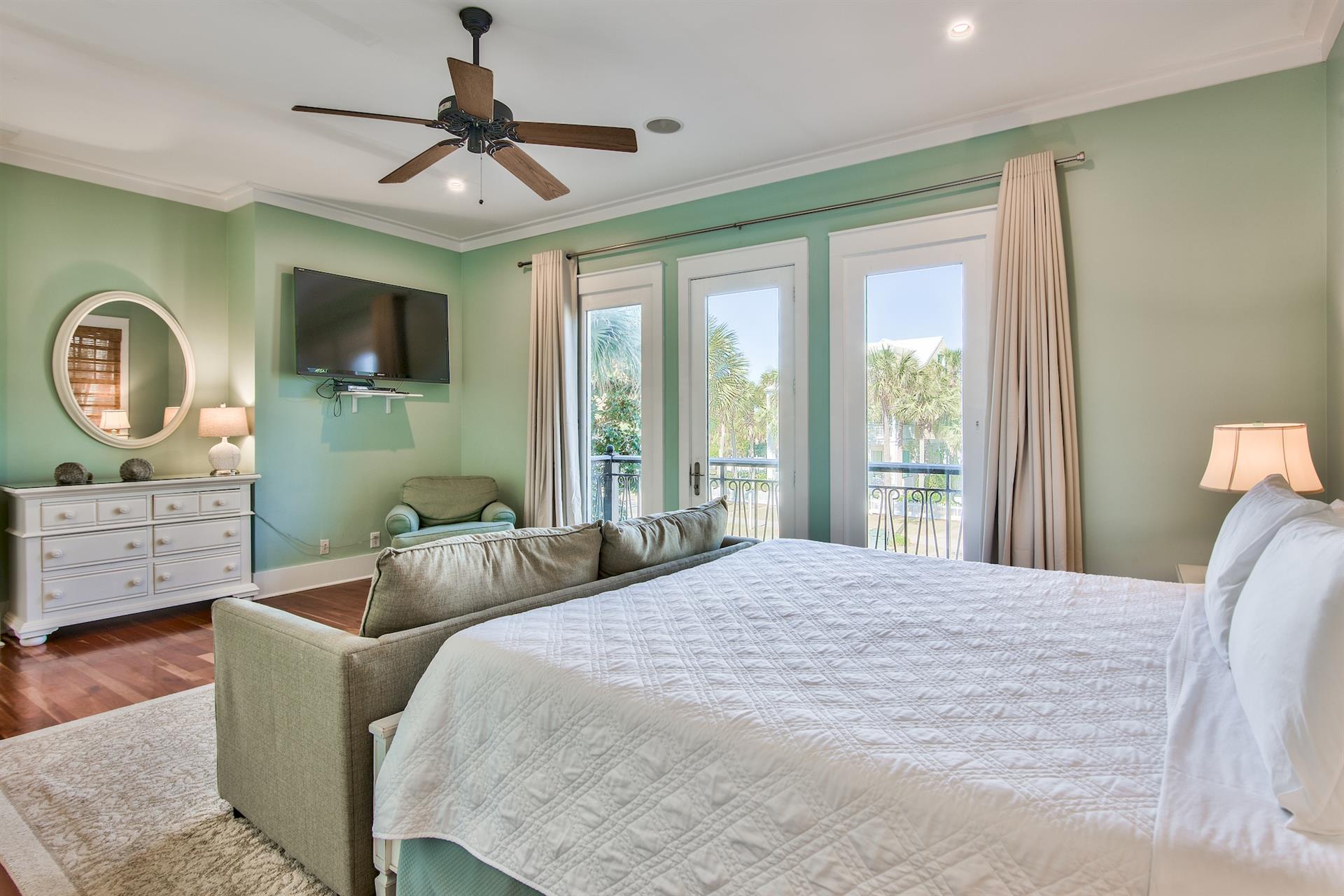 2nd Floor King Bedroom w Sleeper Sofa, Flat Screen Television, Private Bath and Walk In Closet