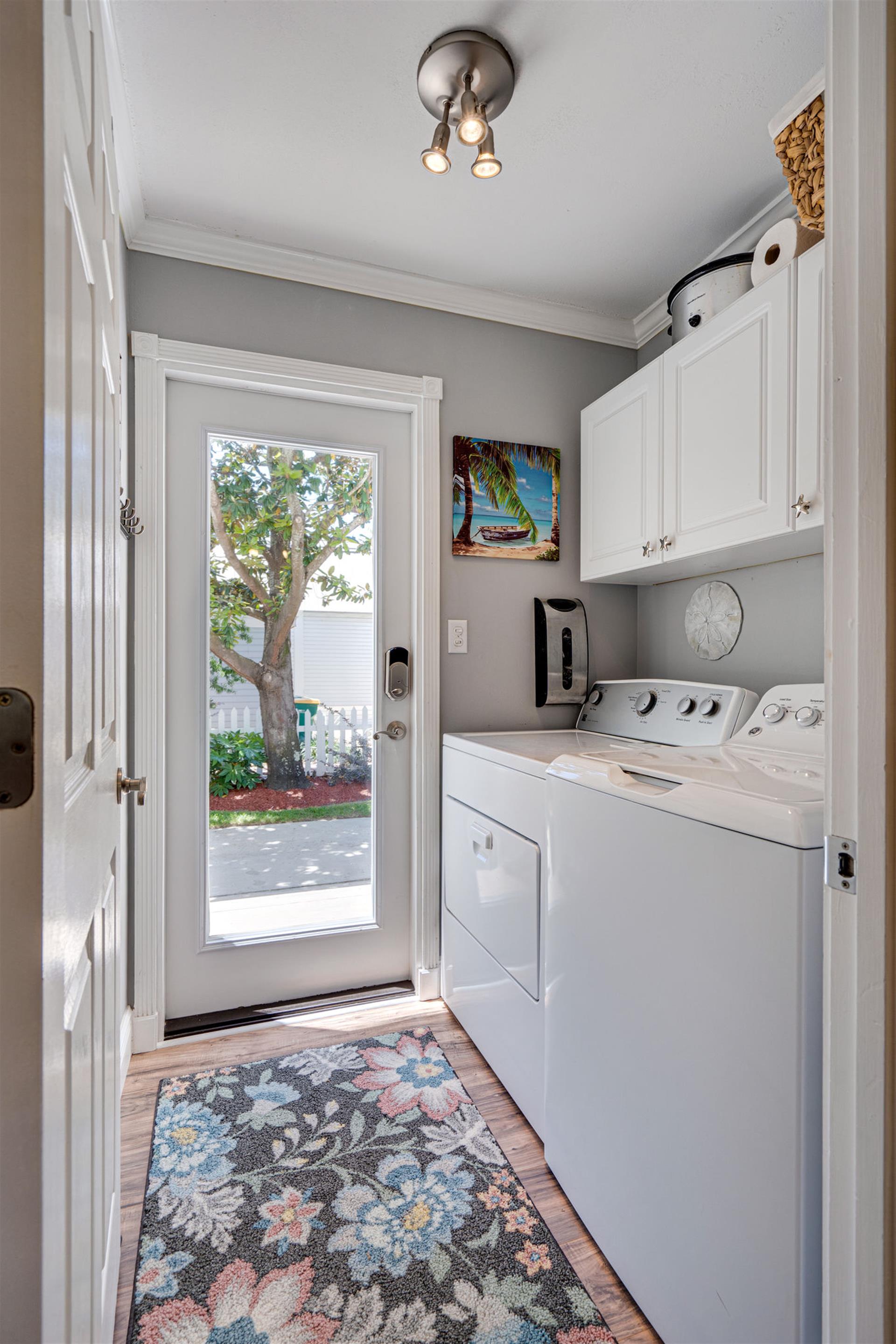 Full size laundry area on the first floor.