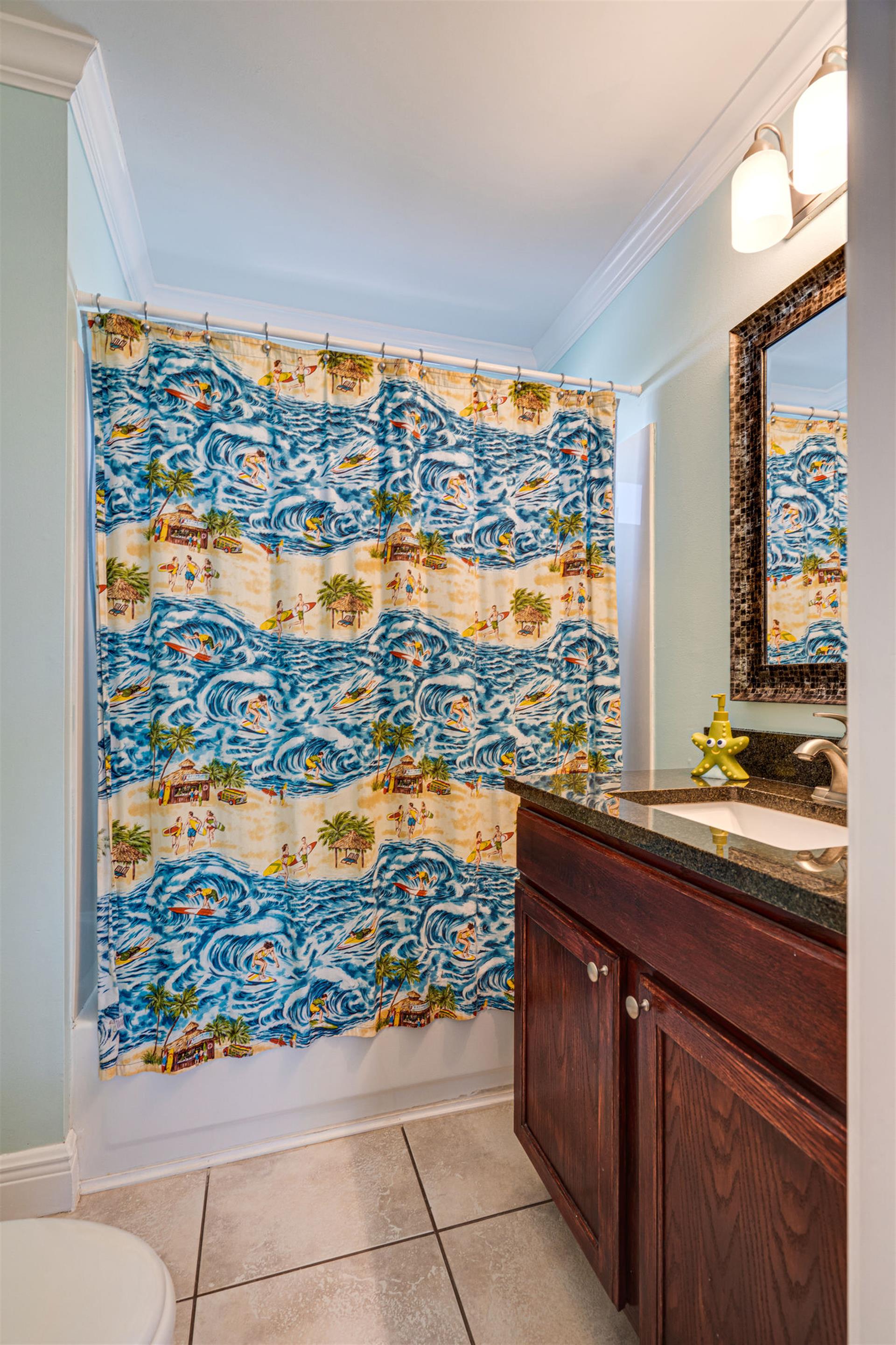 TubShower combination for bunk bedroom