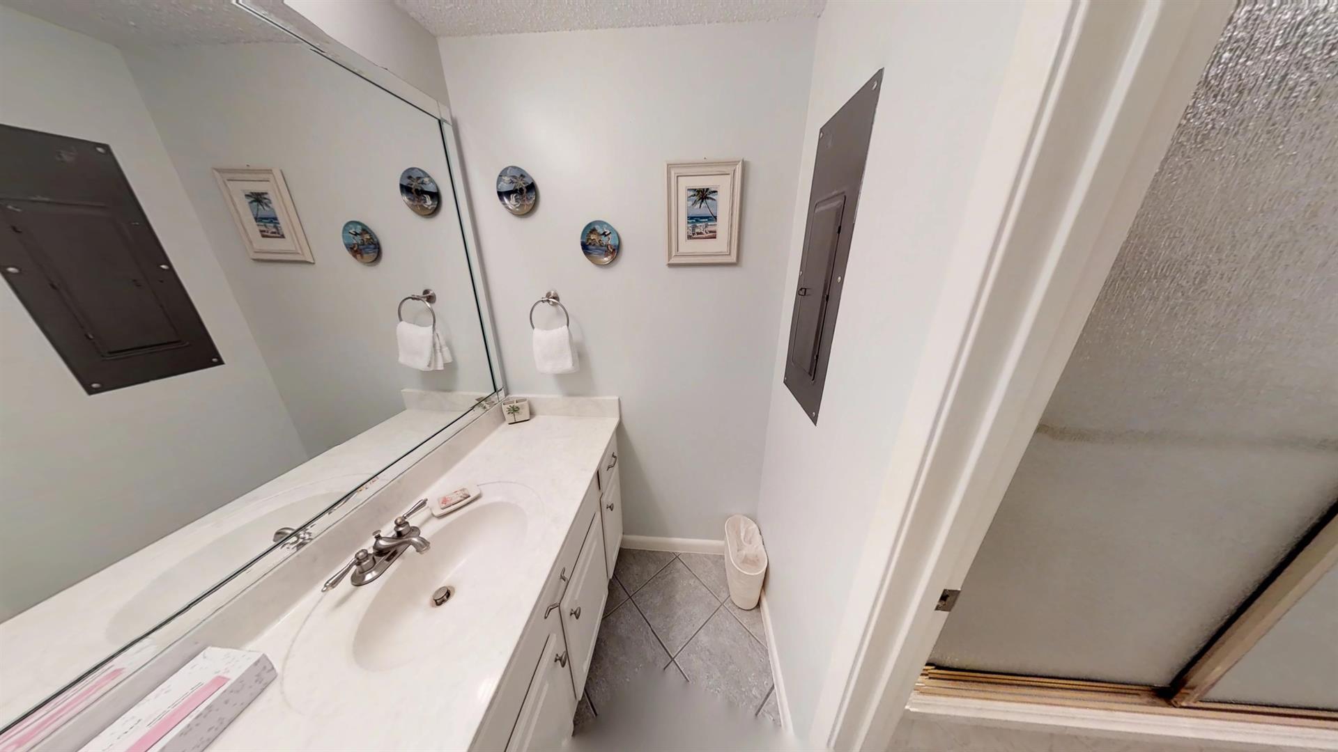 934Uy1hkR64  05.08.2018_23.40.11