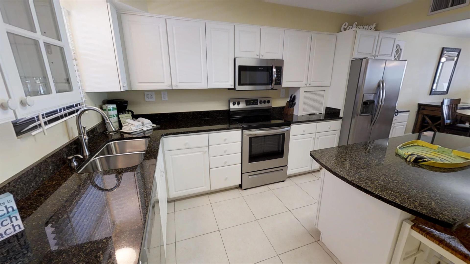 NN3fJbEm85a  07.22.2018_20.40.45