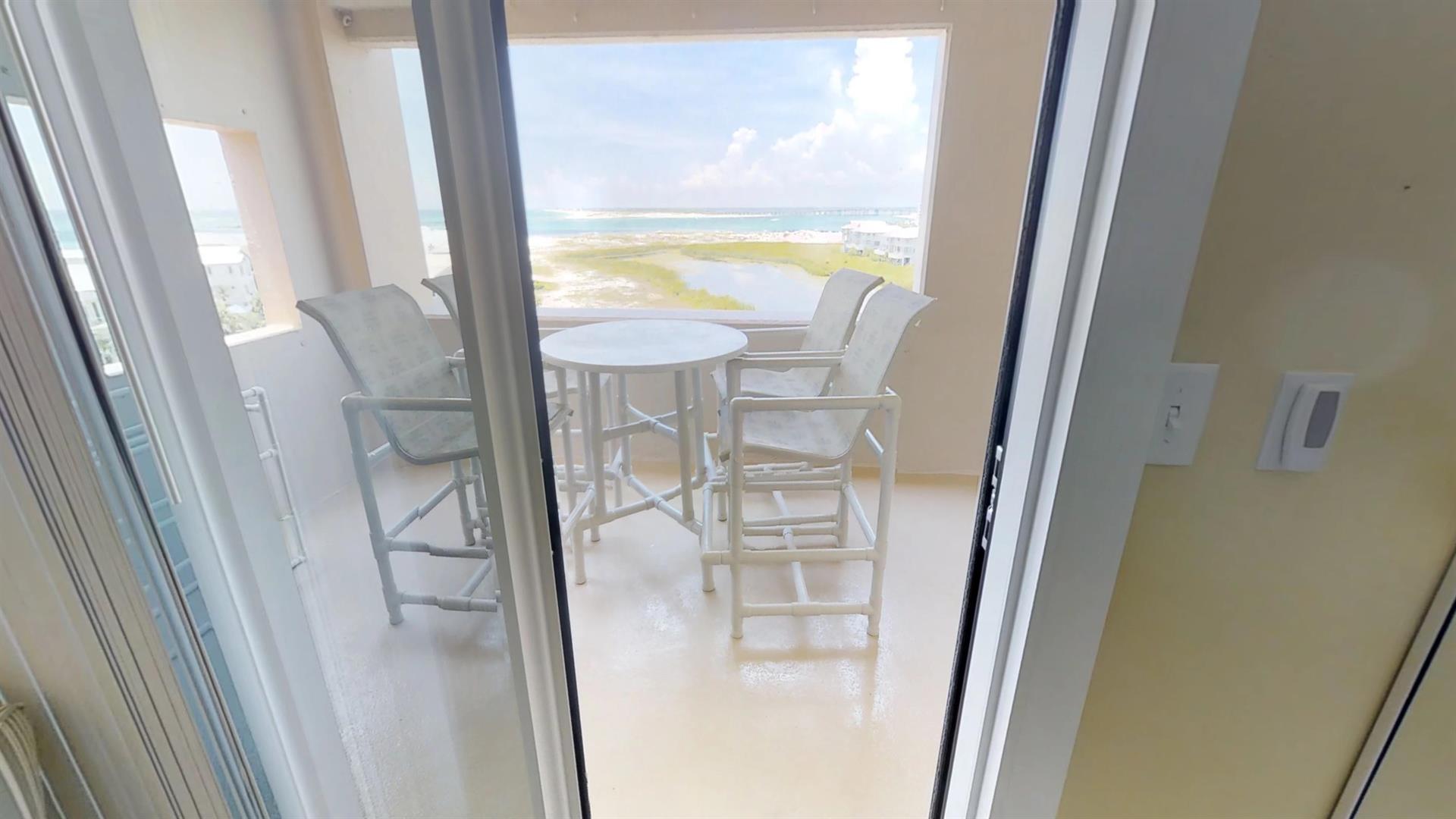 NN3fJbEm85a  07.22.2018_20.42.38