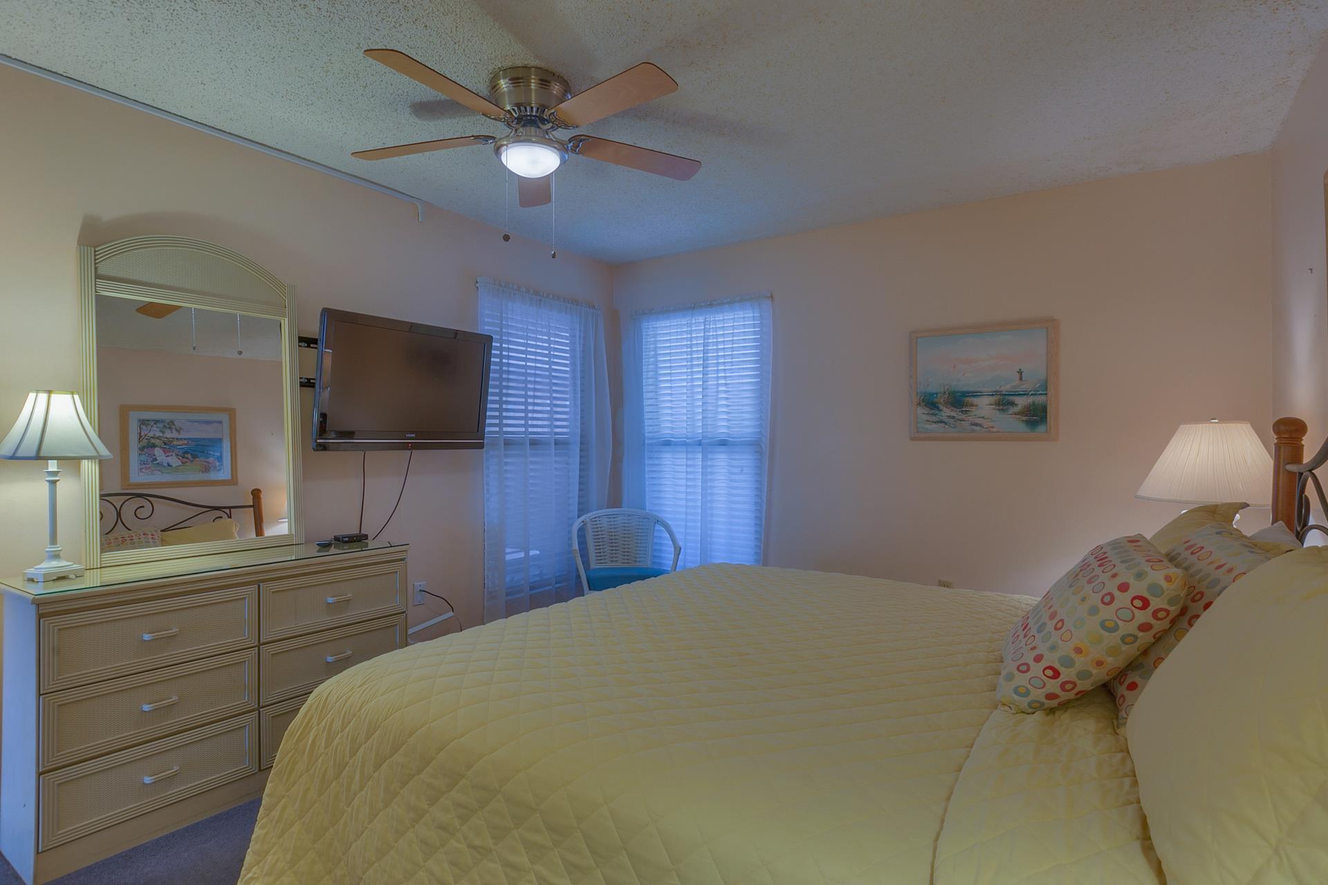 517A Bedroom  12 18 2017