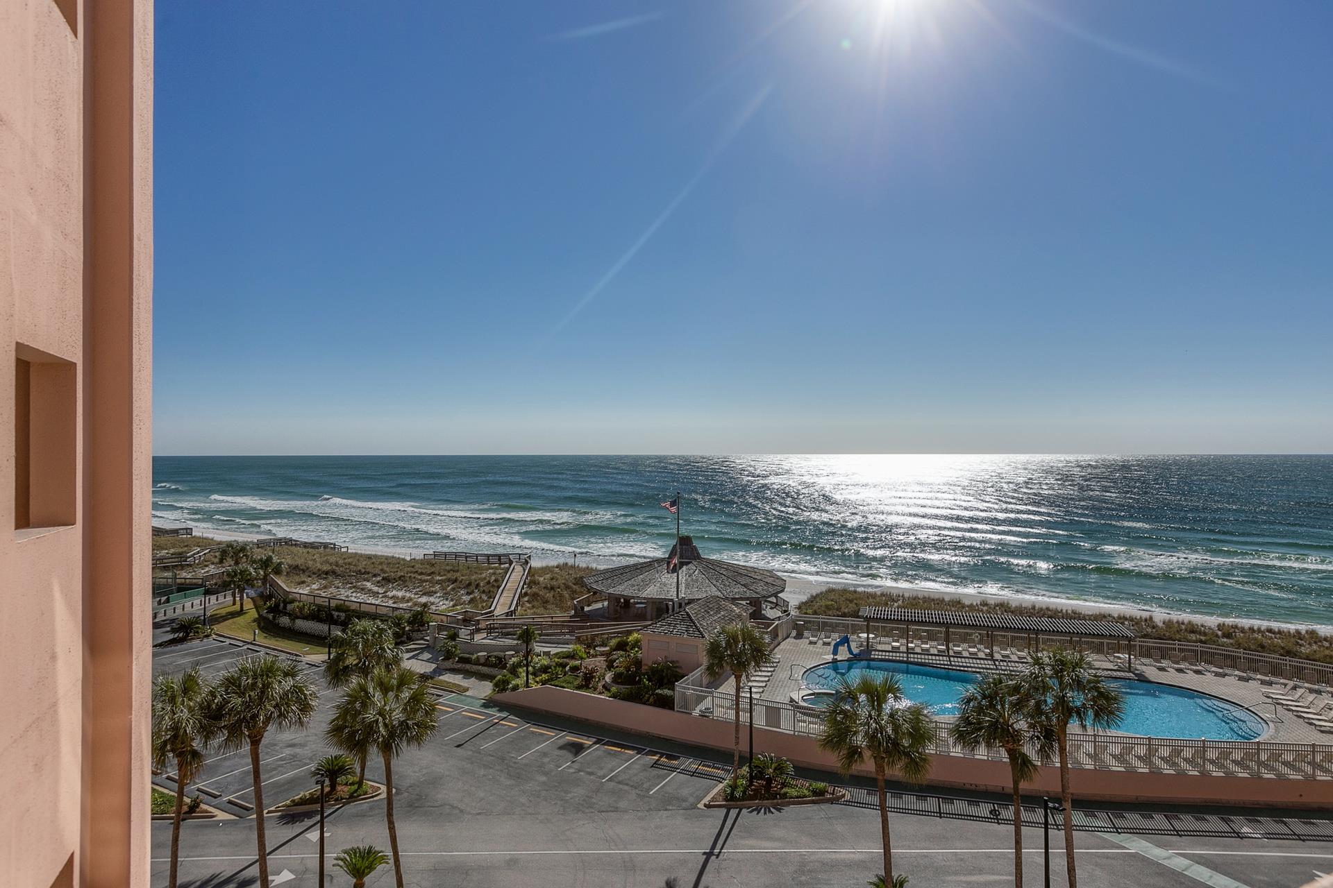 517A Pool Area 2  12 18 2017