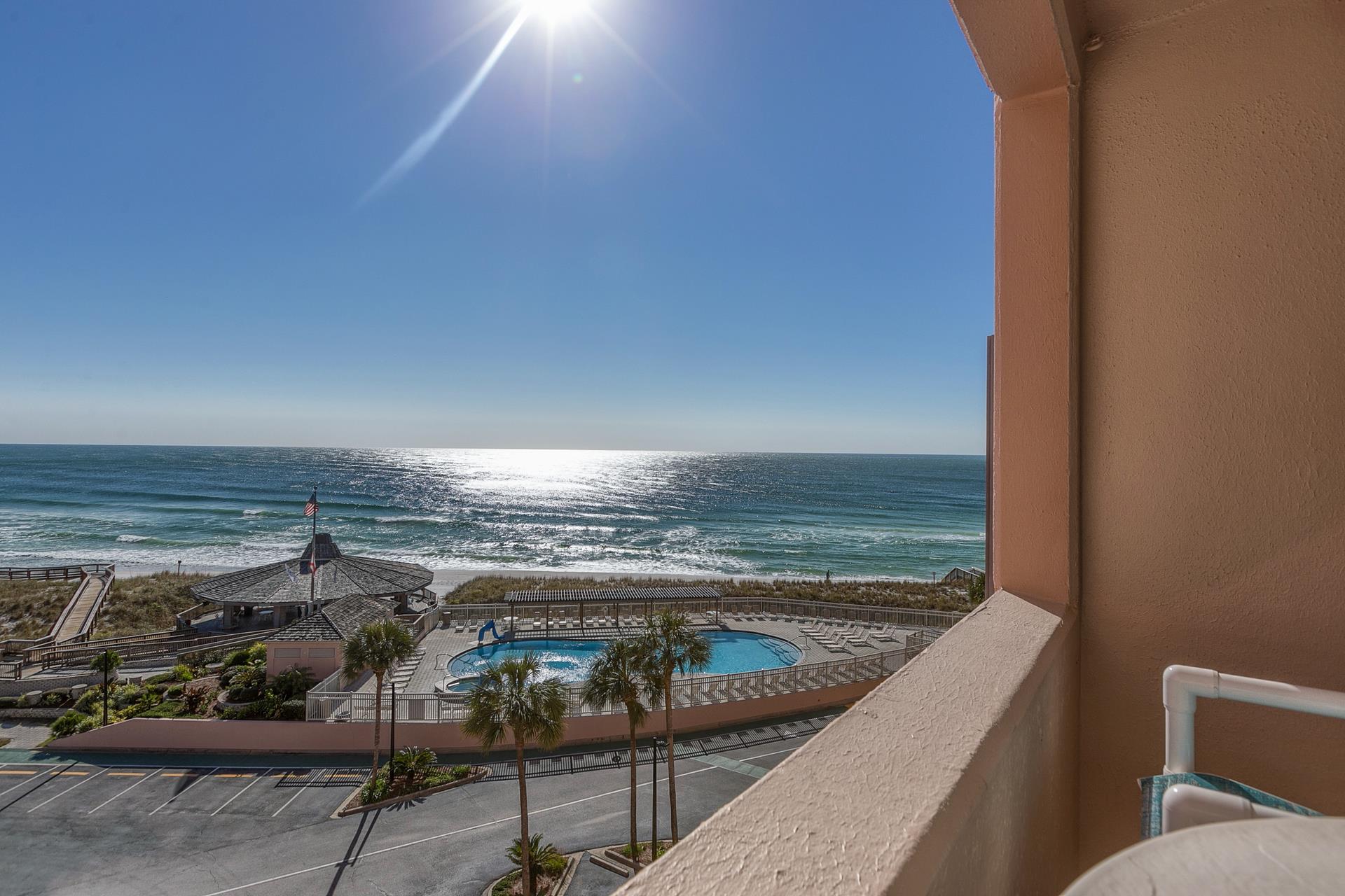 517A Pool Area 12 18 2017