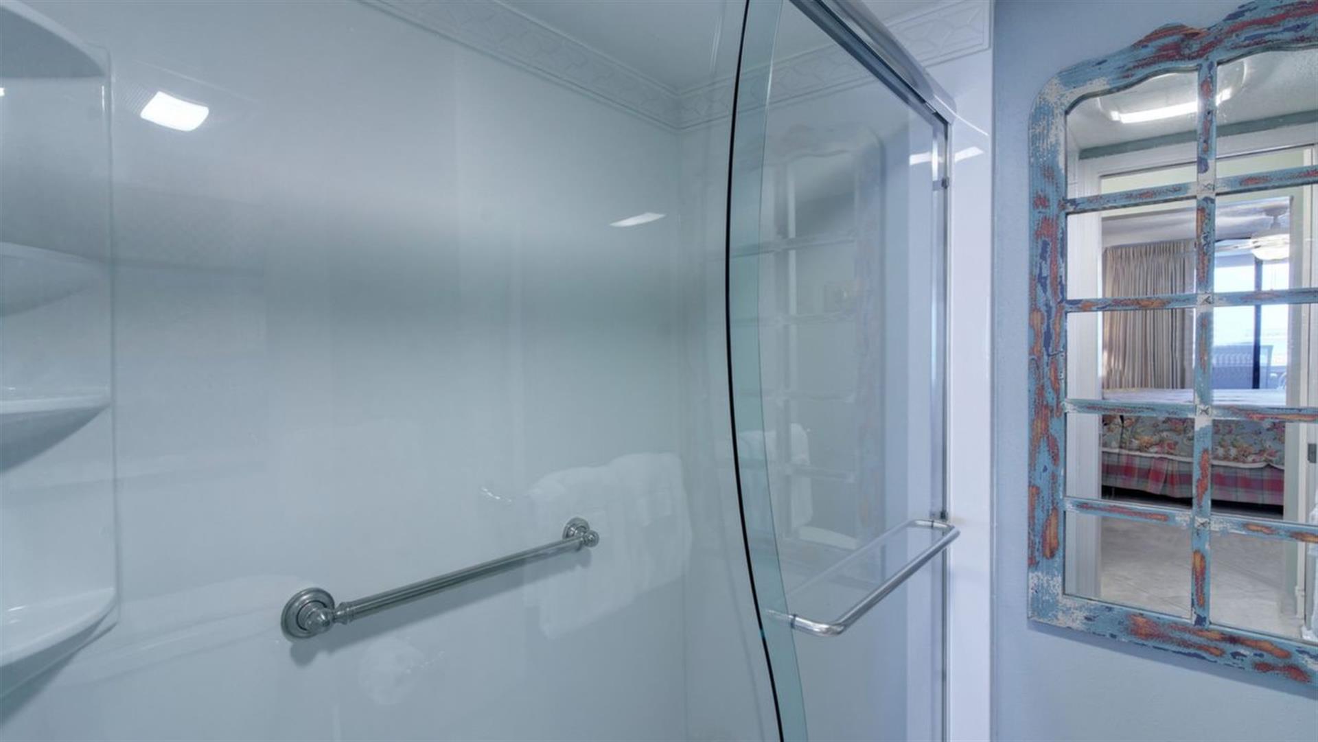 514B  Master Bathroom 3  June 2018