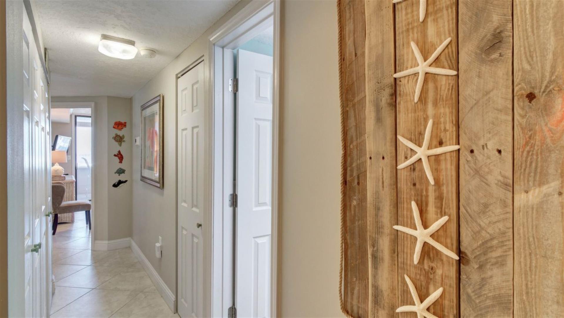 514B  Hallway  June 2018