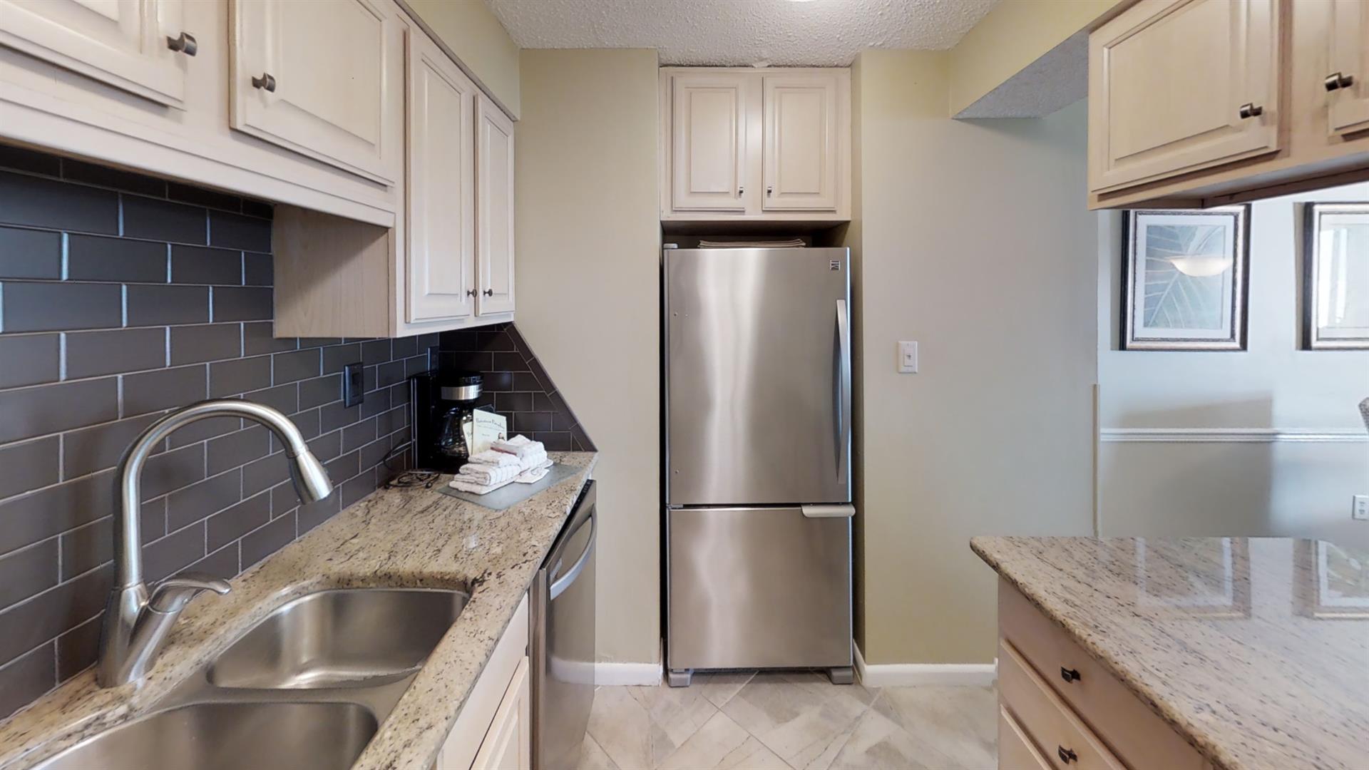 JettyEastCondominiumResortUnit517BKitchen