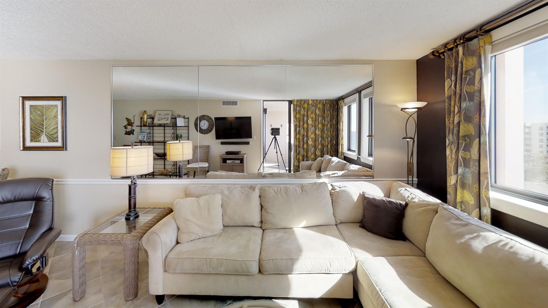 JettyEastCondominiumResortUnit517BLivingRoom1