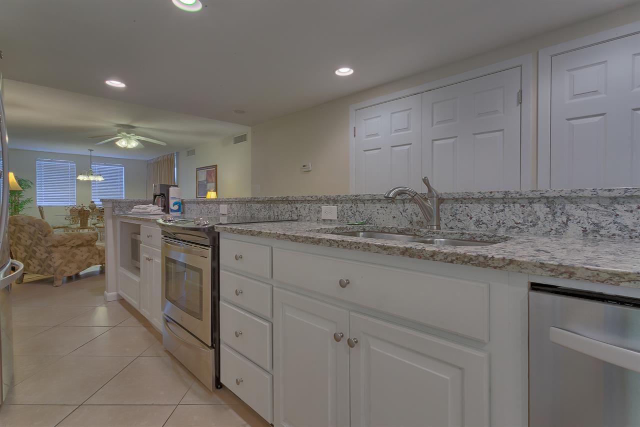 421C Kitchen 2  2017