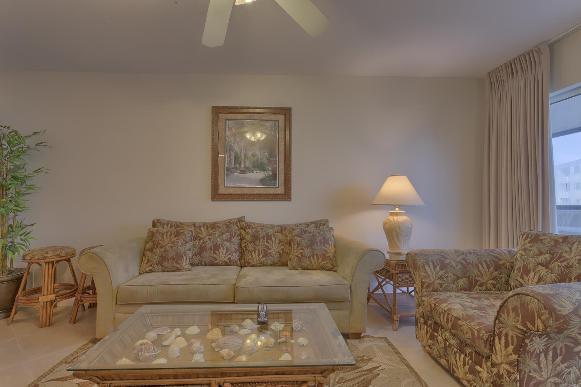 421C  Living Area 2017