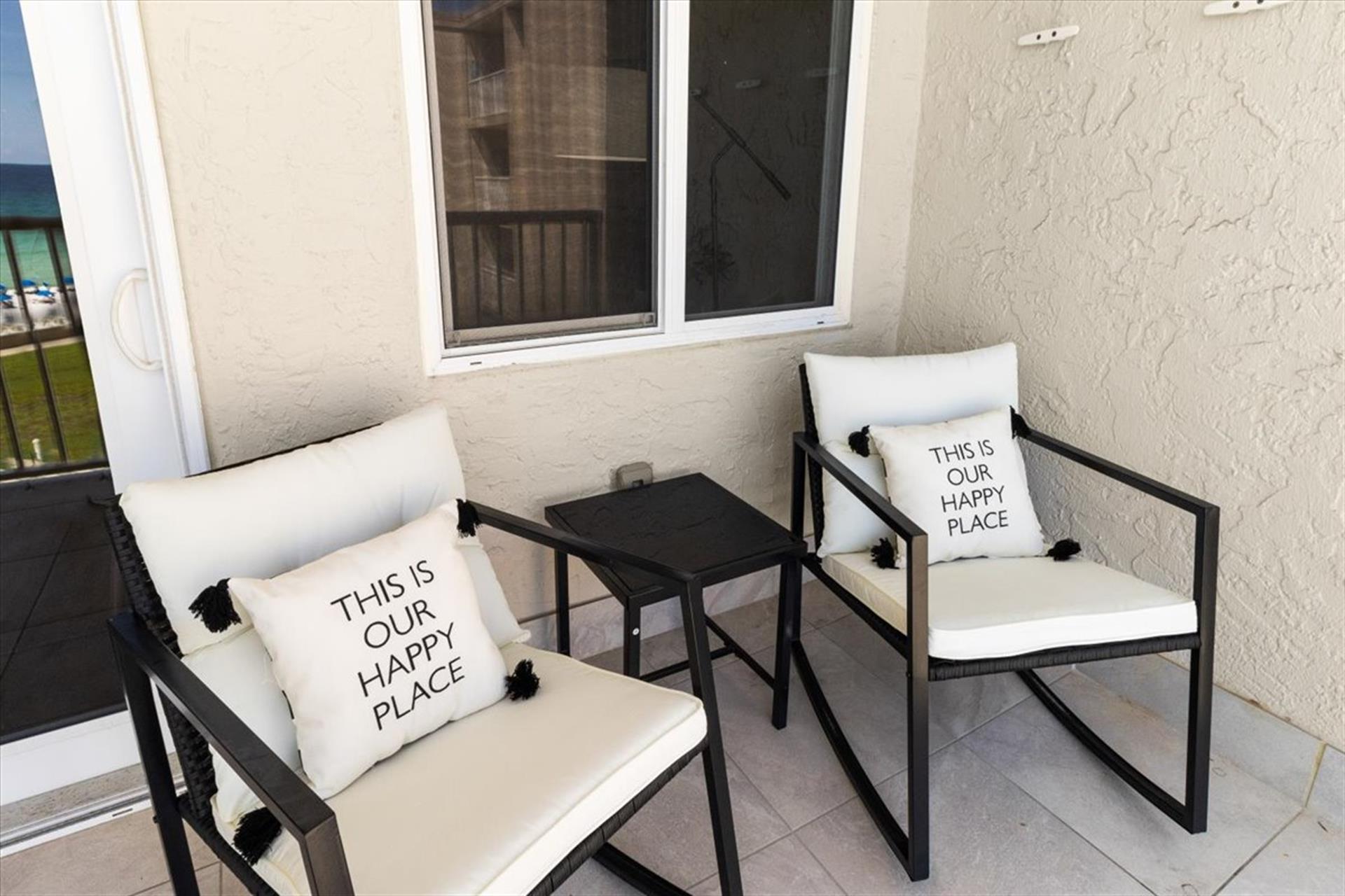 HSRC 611 Private Balcony