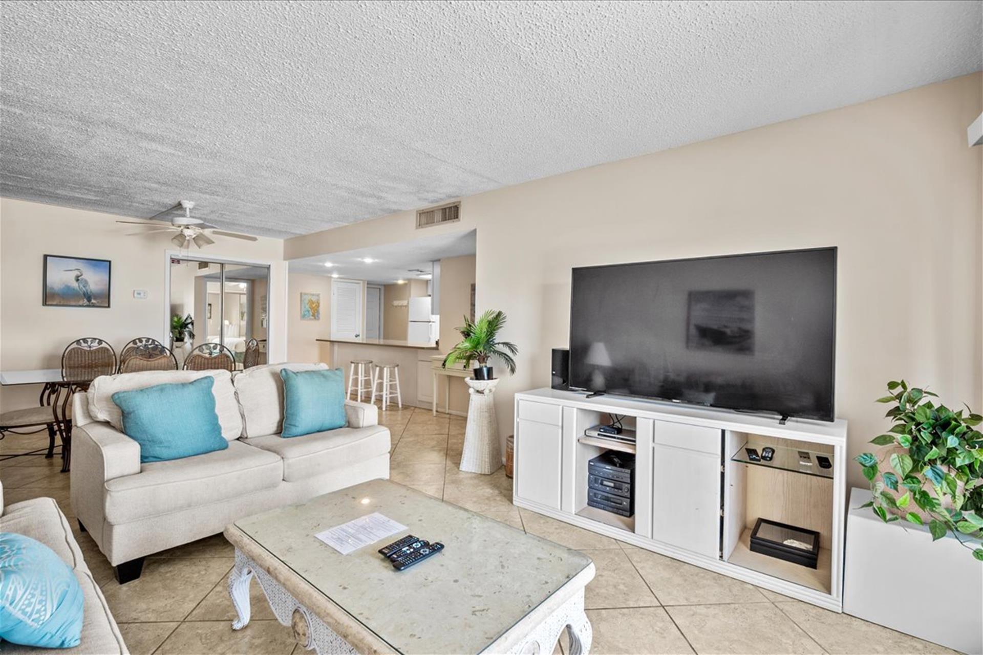 HSRC 520 Living Area