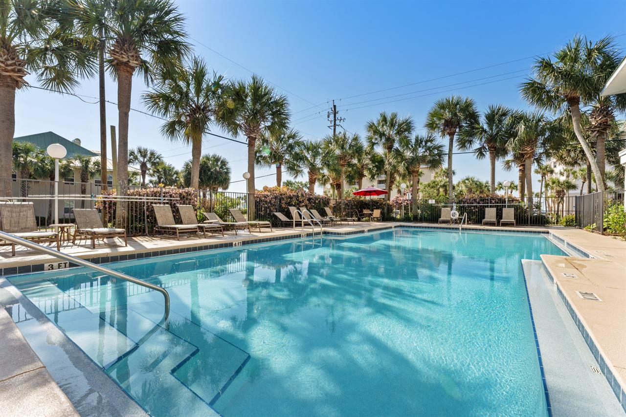 Wonderful Community Pool