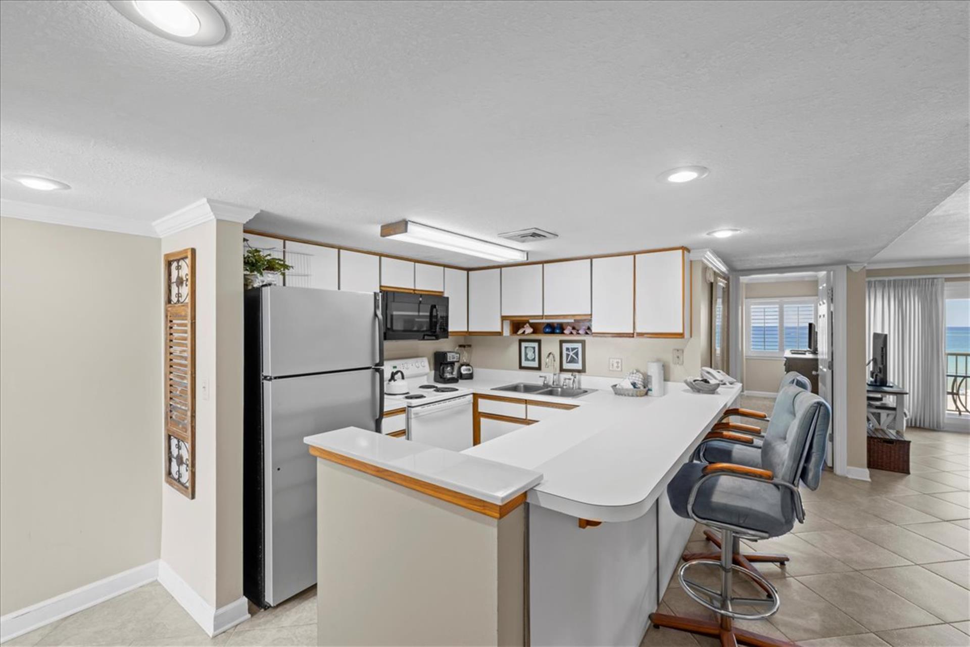 HSRC 523 Breakfast Bar And Kitchen