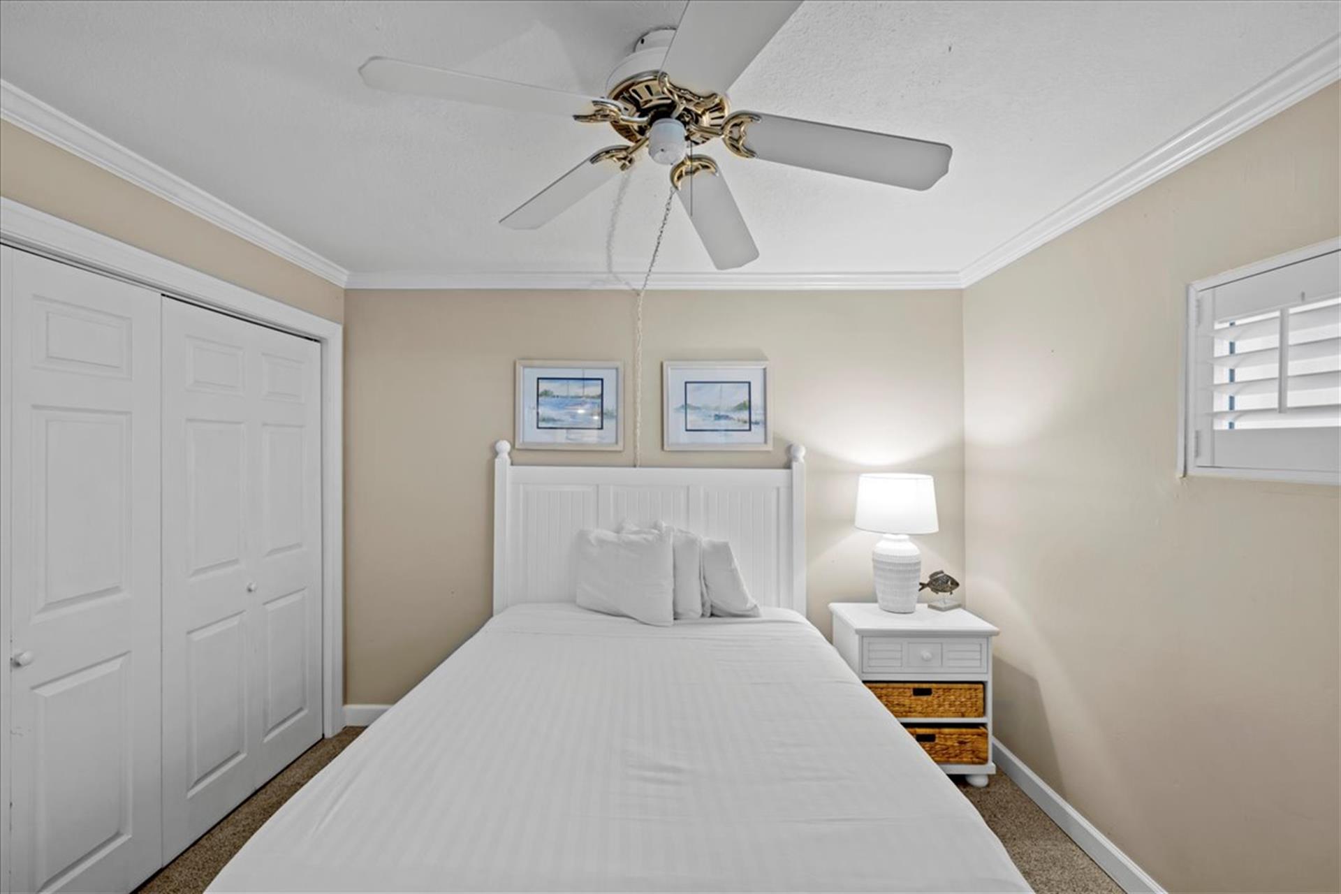 HSRC 523 Second Bedroom With Queen Bed