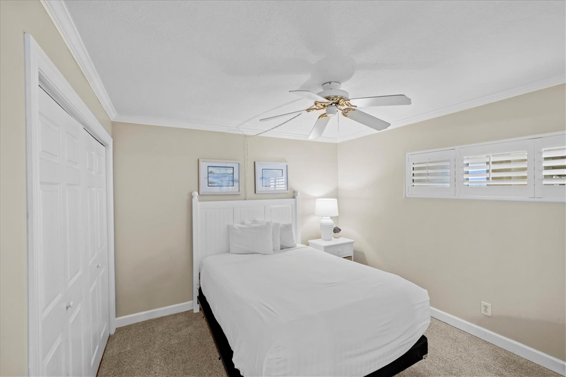 HSRC 523 Second Bedroom With Queen Bed