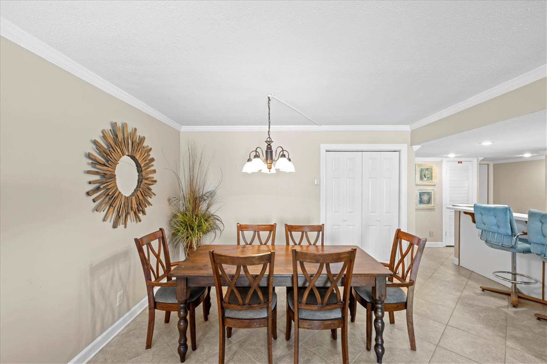 HSRC 523 Dining Area