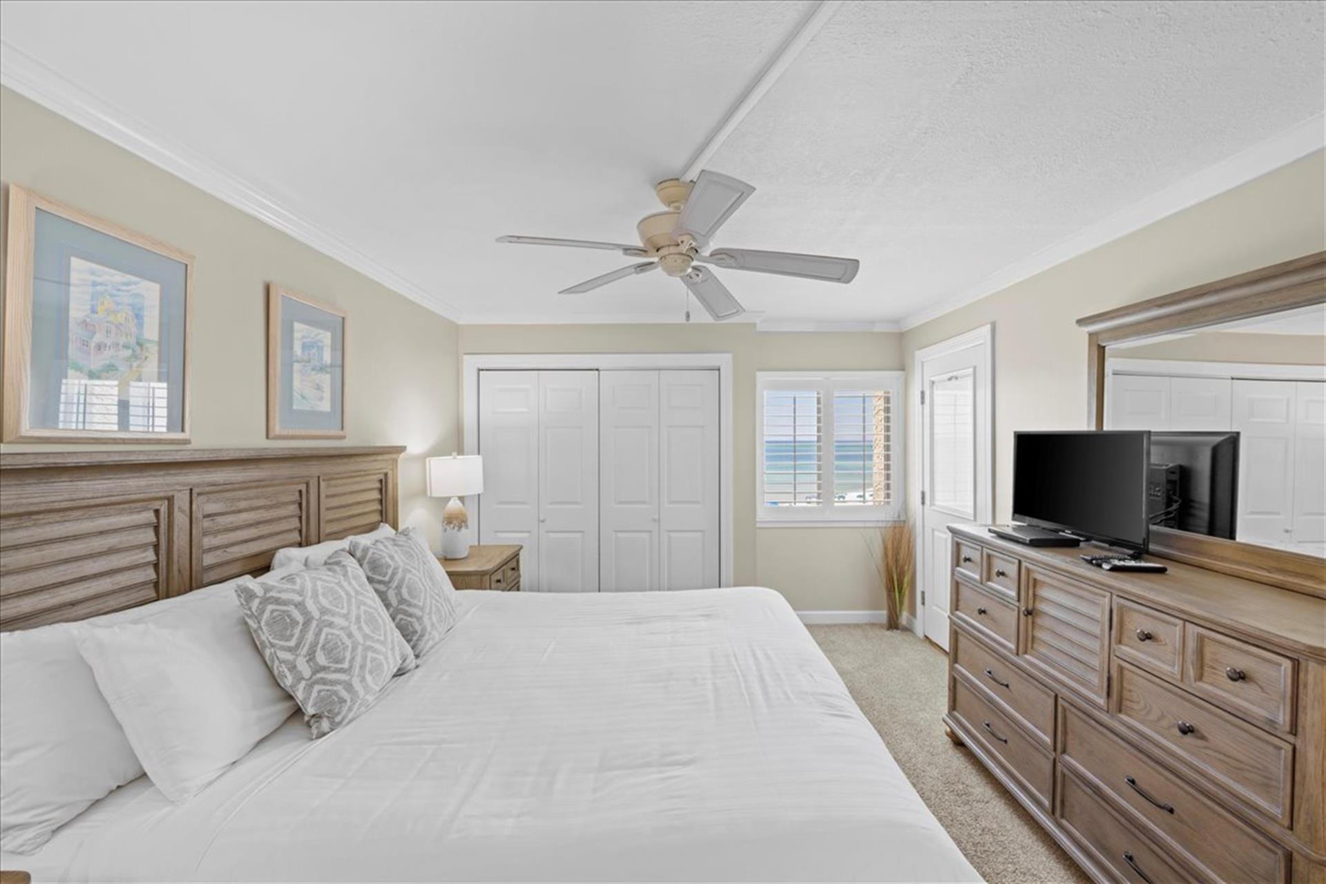 HSRC Master Bedroom With King Bed