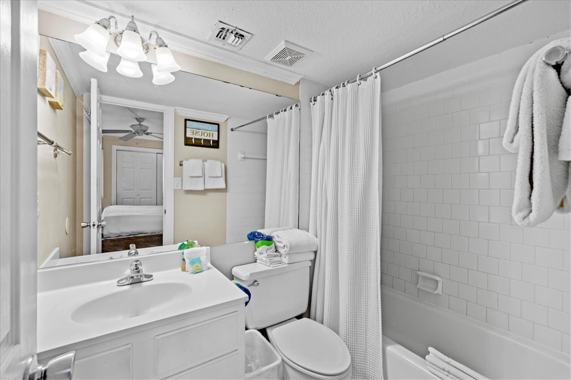 HSRC 523 Master Bathroom