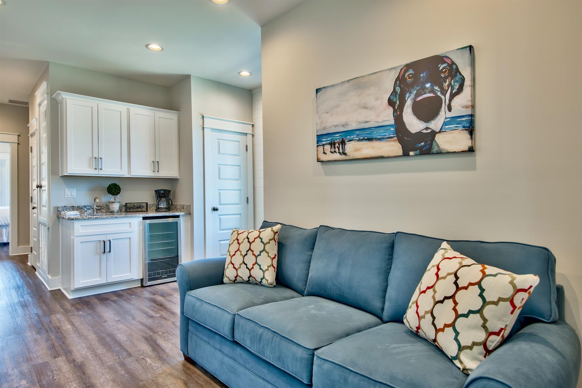 2nd Floor Wet Bar, Living Area w Flat Screen Television