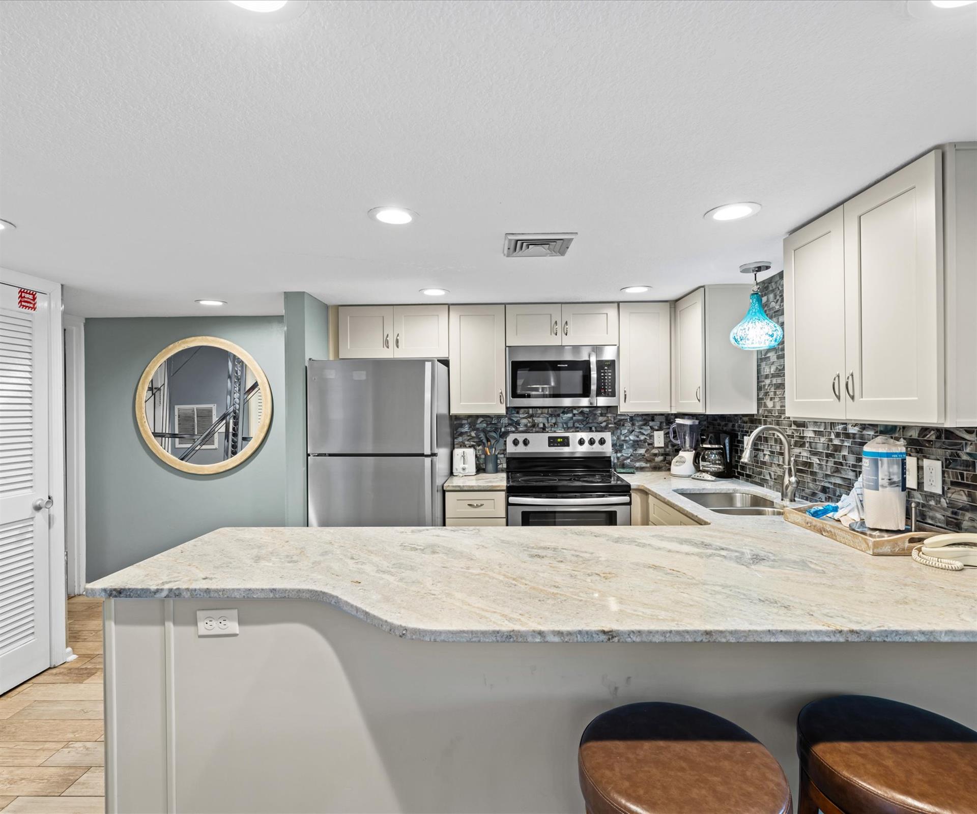 HSRC 210 Breakfast Bar Kitchen Area