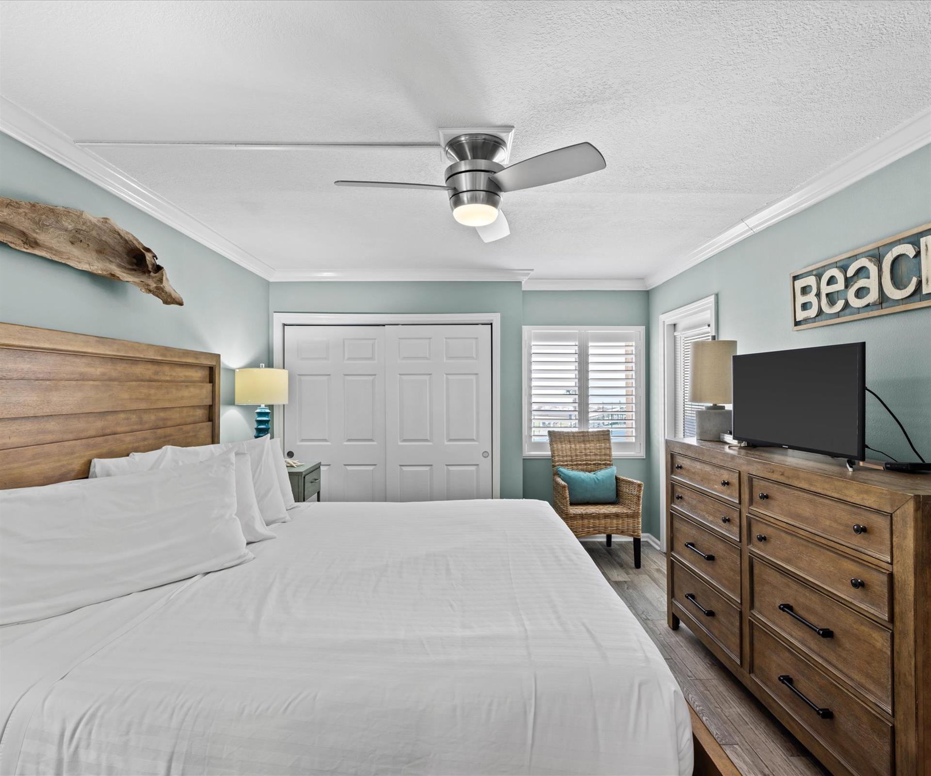 HSRC 210 Master Bedroom With King Bed