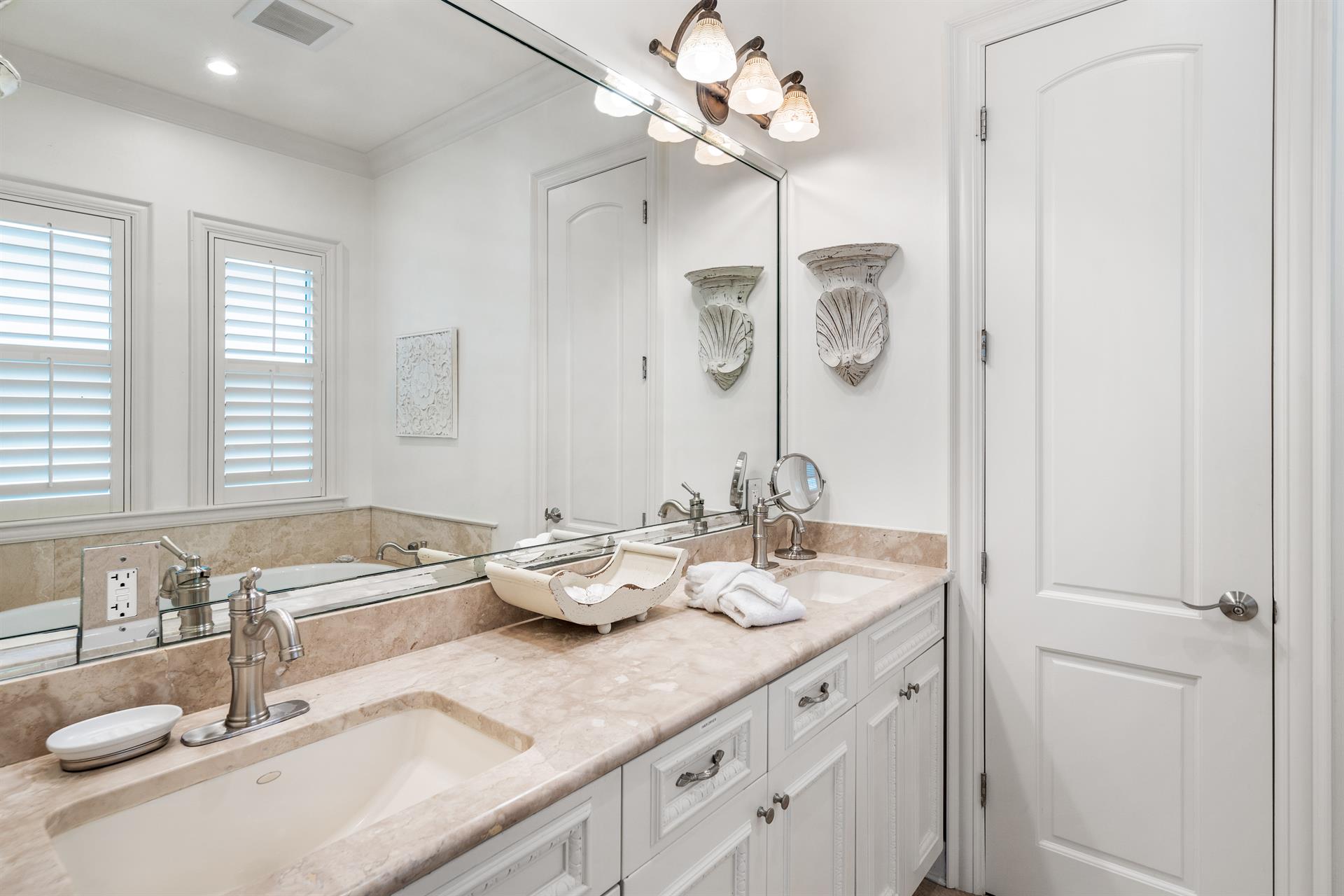 Master Bathroom with Wet Bar, Soaking Tub and Walk In Shower