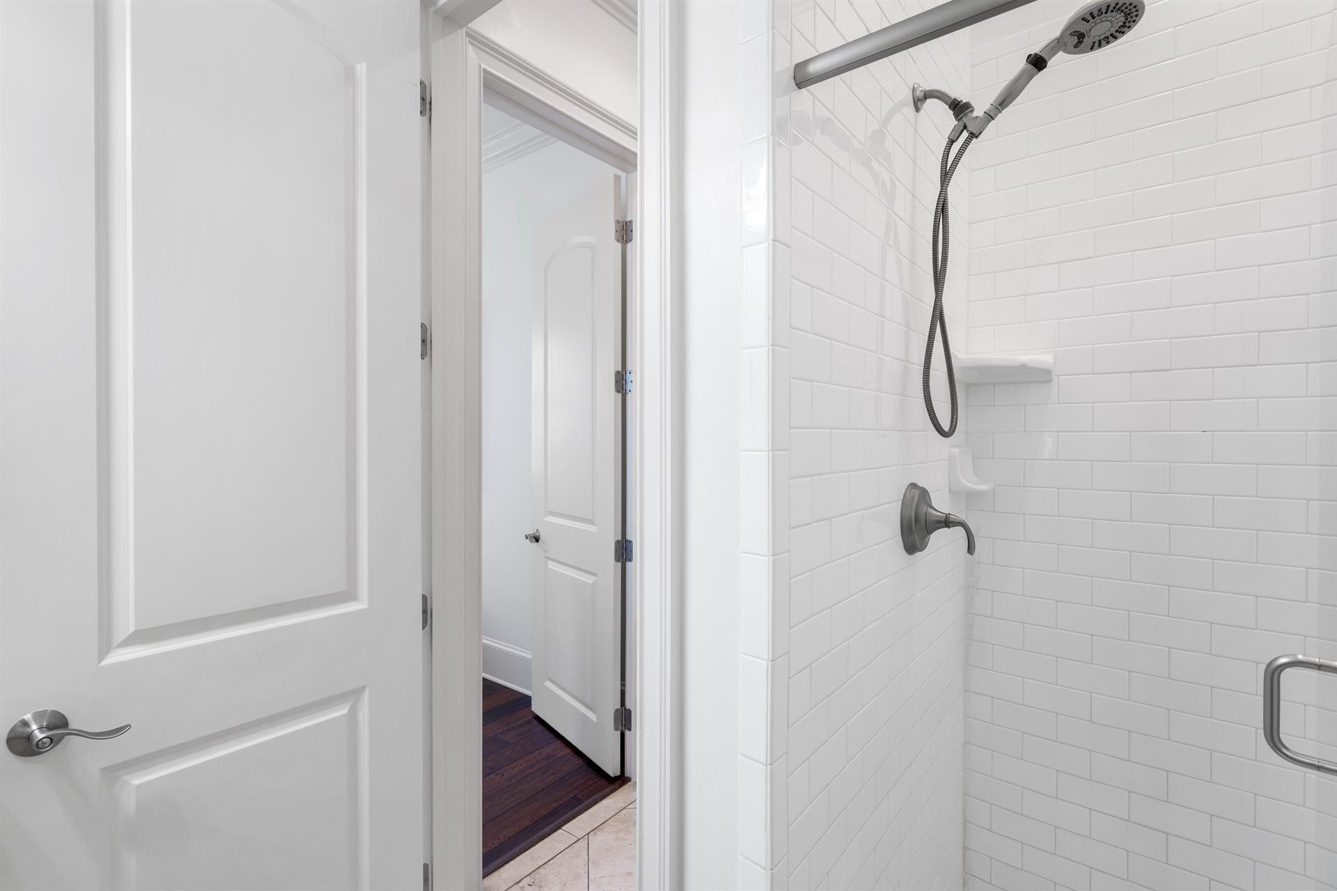 2nd Floor Full Bath w WalkIn Shower