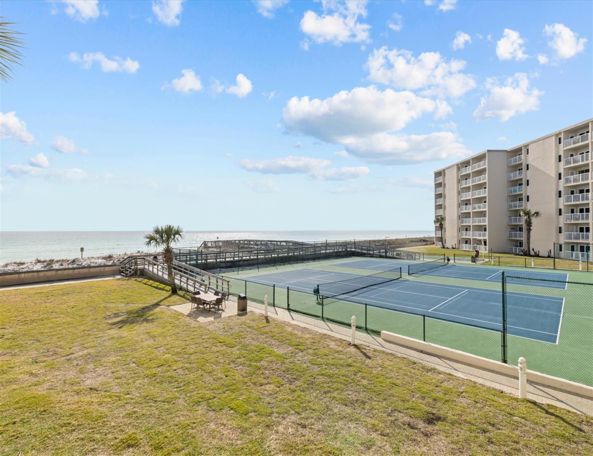 HSRC Tennis Courts