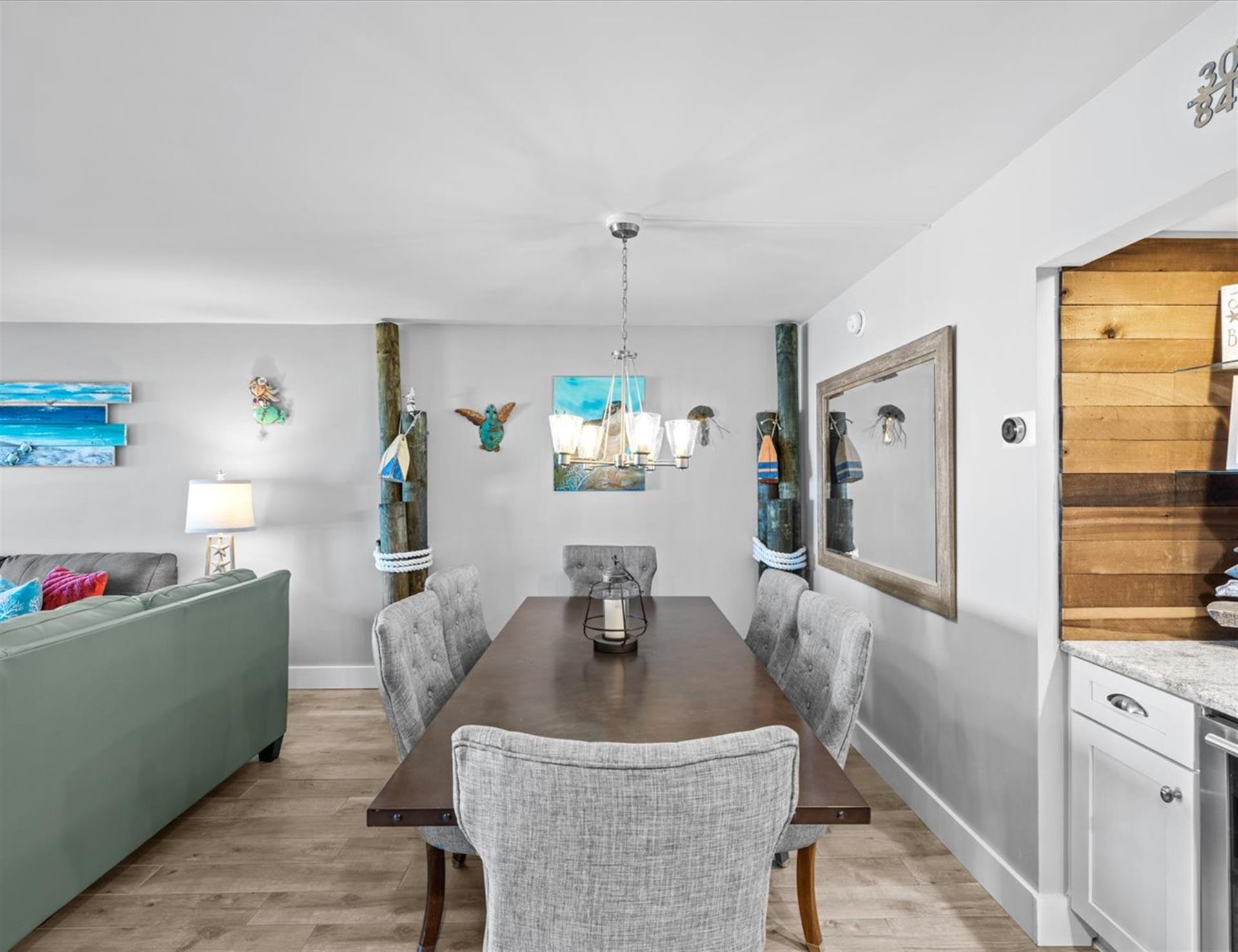 HSRC 404 Dining Area