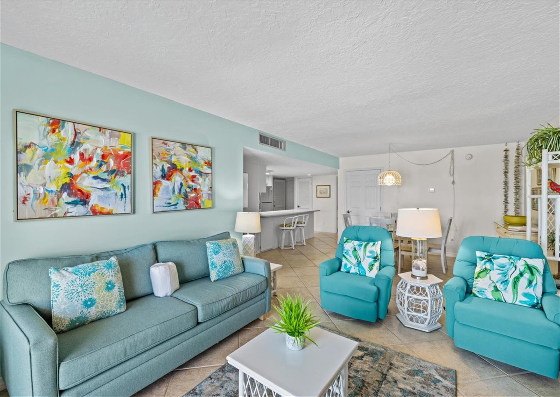 HSRC 702 Living Area