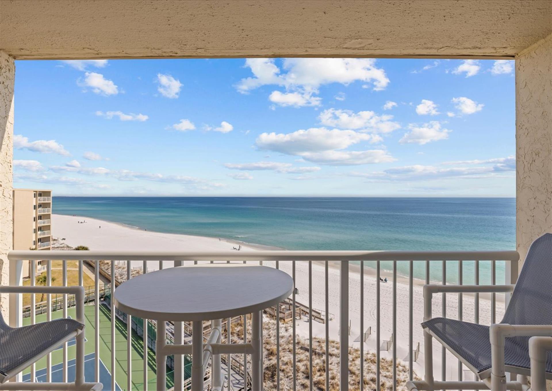 HSRC 702 Private Balcony With Gulf View