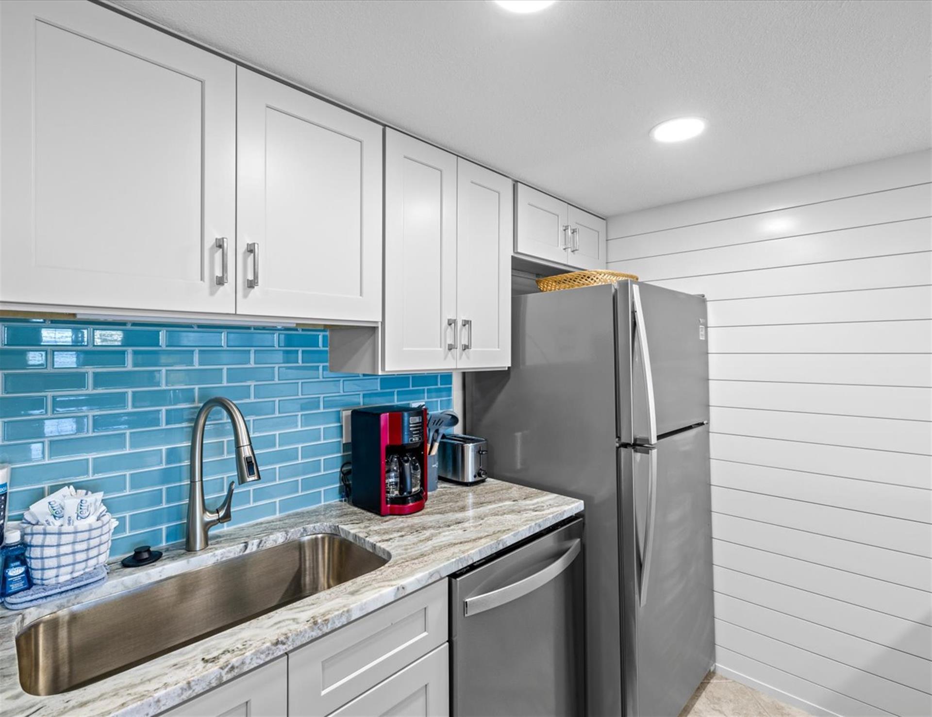 HSRC 609 Newly Renovated Kitchen