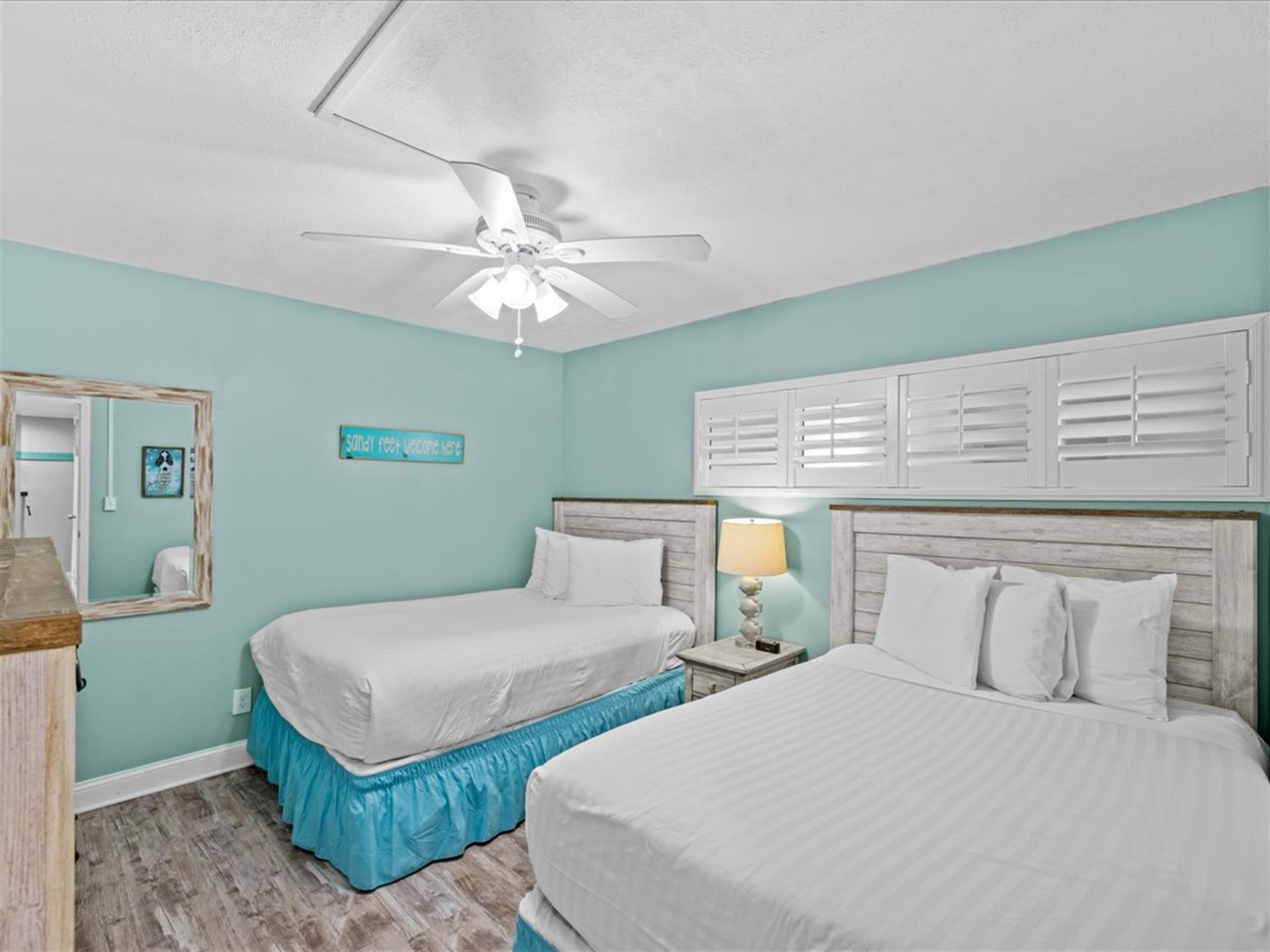 HSRC 617 Second Bedroom With Full Beds