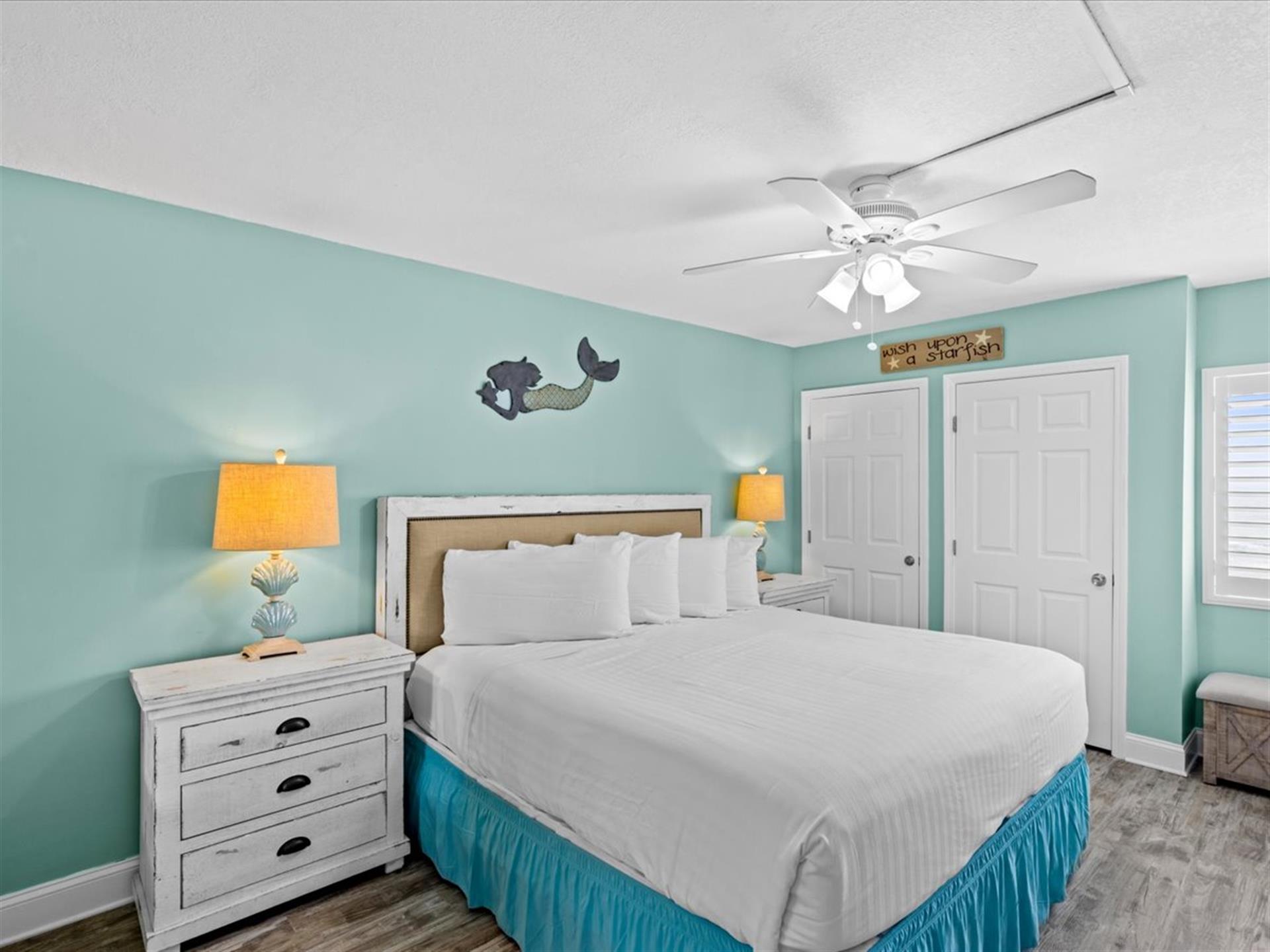 HSRC 617 Master Bedroom With King Bed