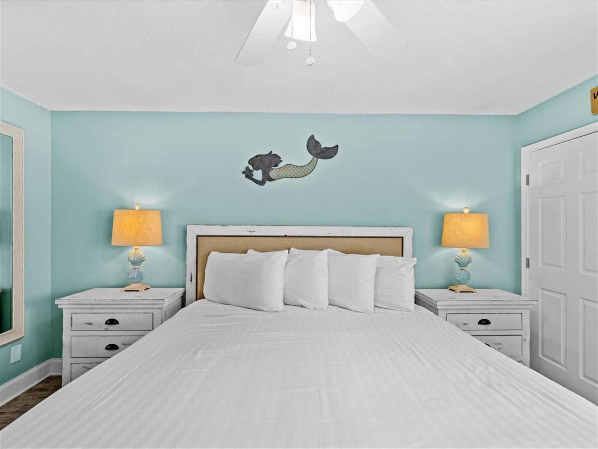 HSRC 617 Master Bedroom With King Bed