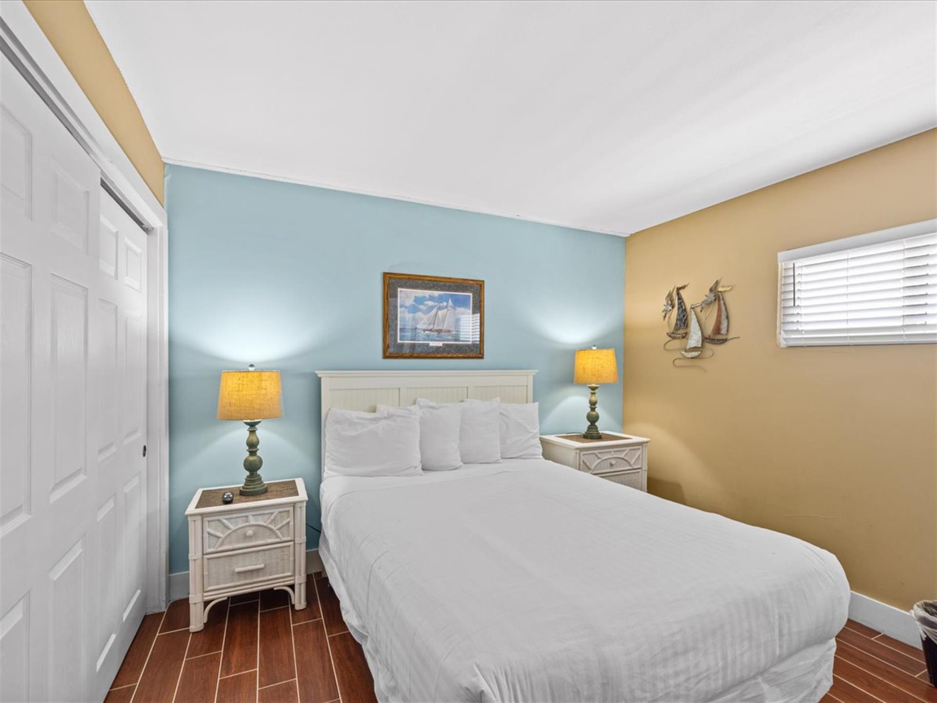 HSRC 510 Second Bedroom With Queen Bed