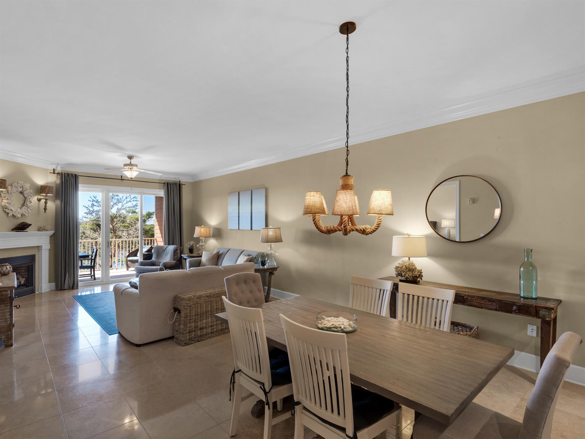 Dining Room Table with Seating for 6