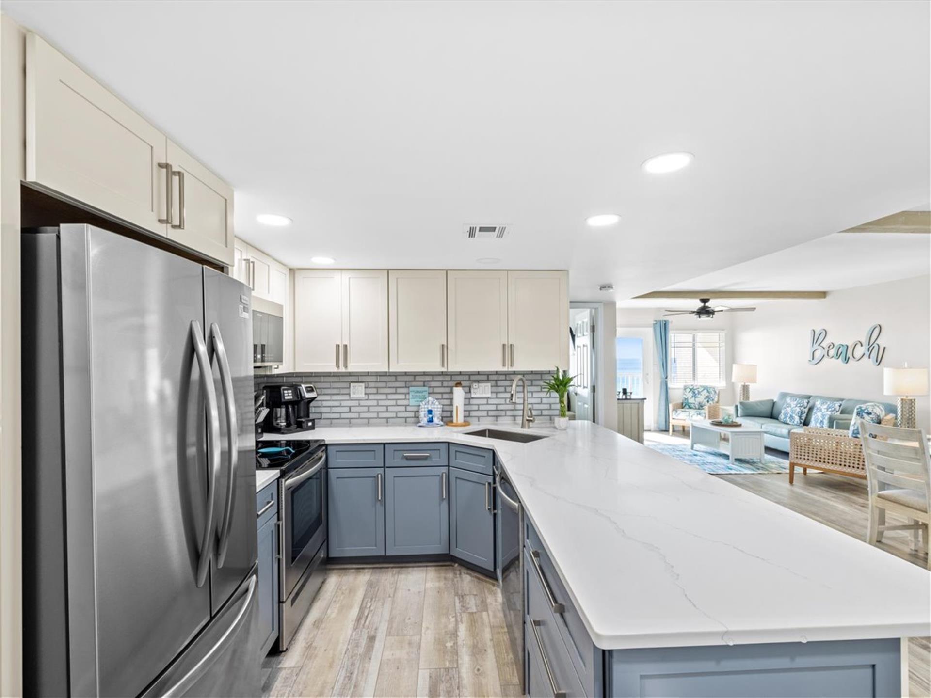 HSRC 501 Kitchen With Stainless Steel Appliances