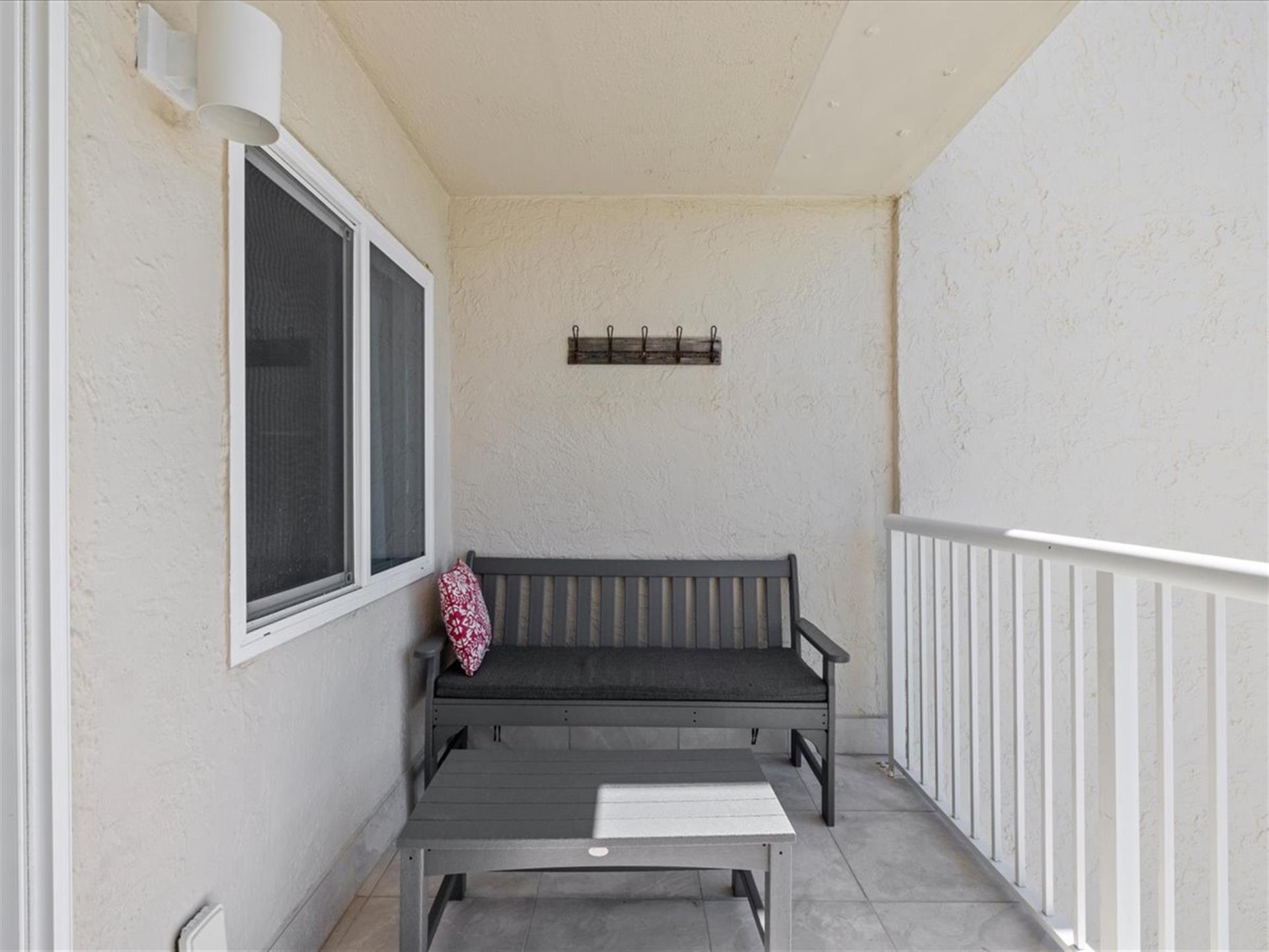 HSRC 618 Private Balcony