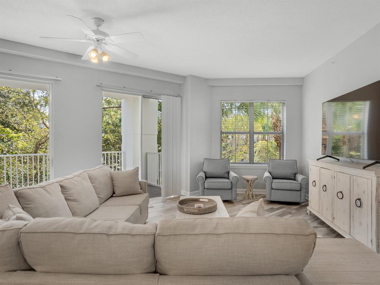 Welcome to Blue Mountain Beach 102