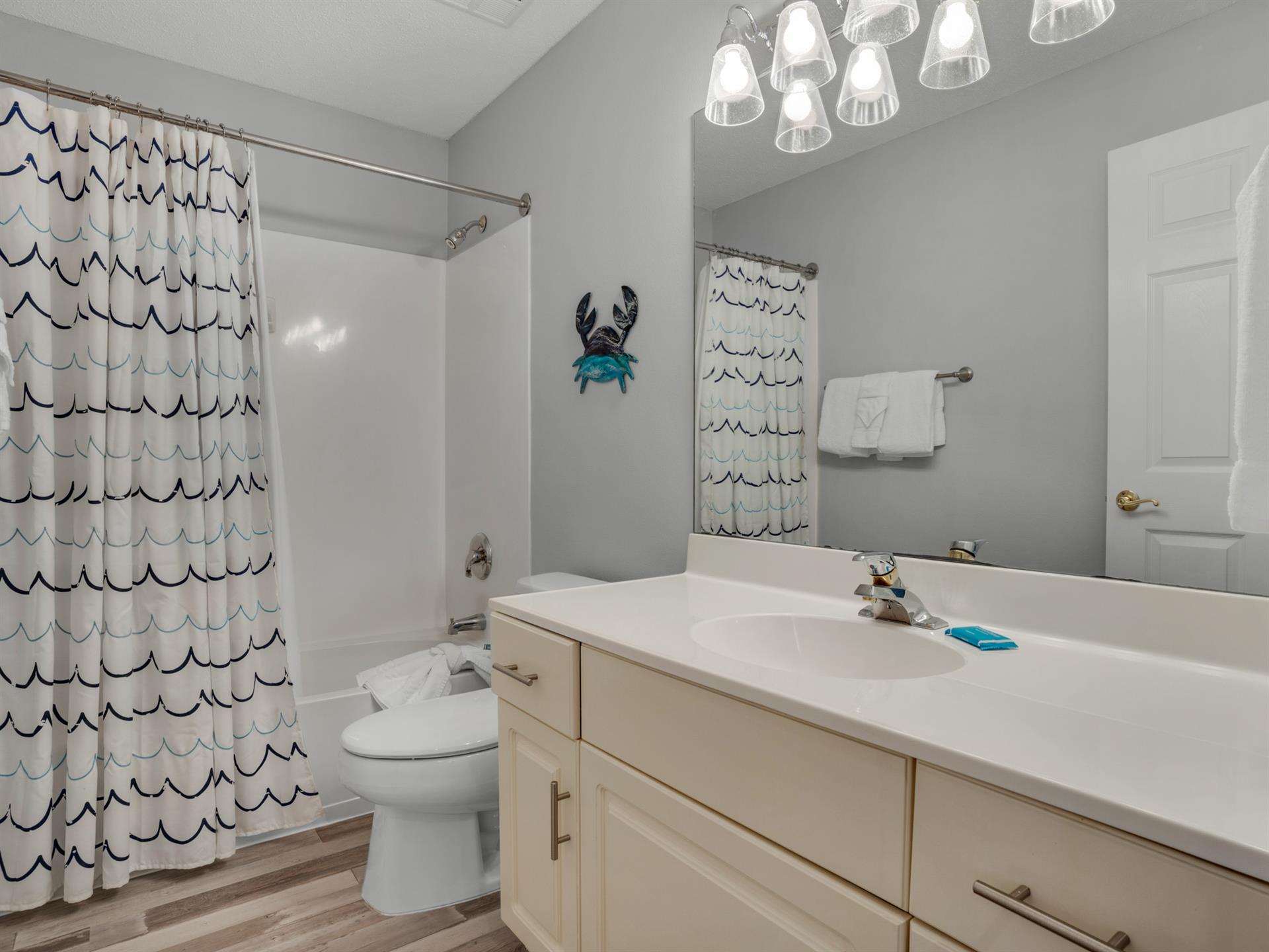 Guest bathroom 2 shared