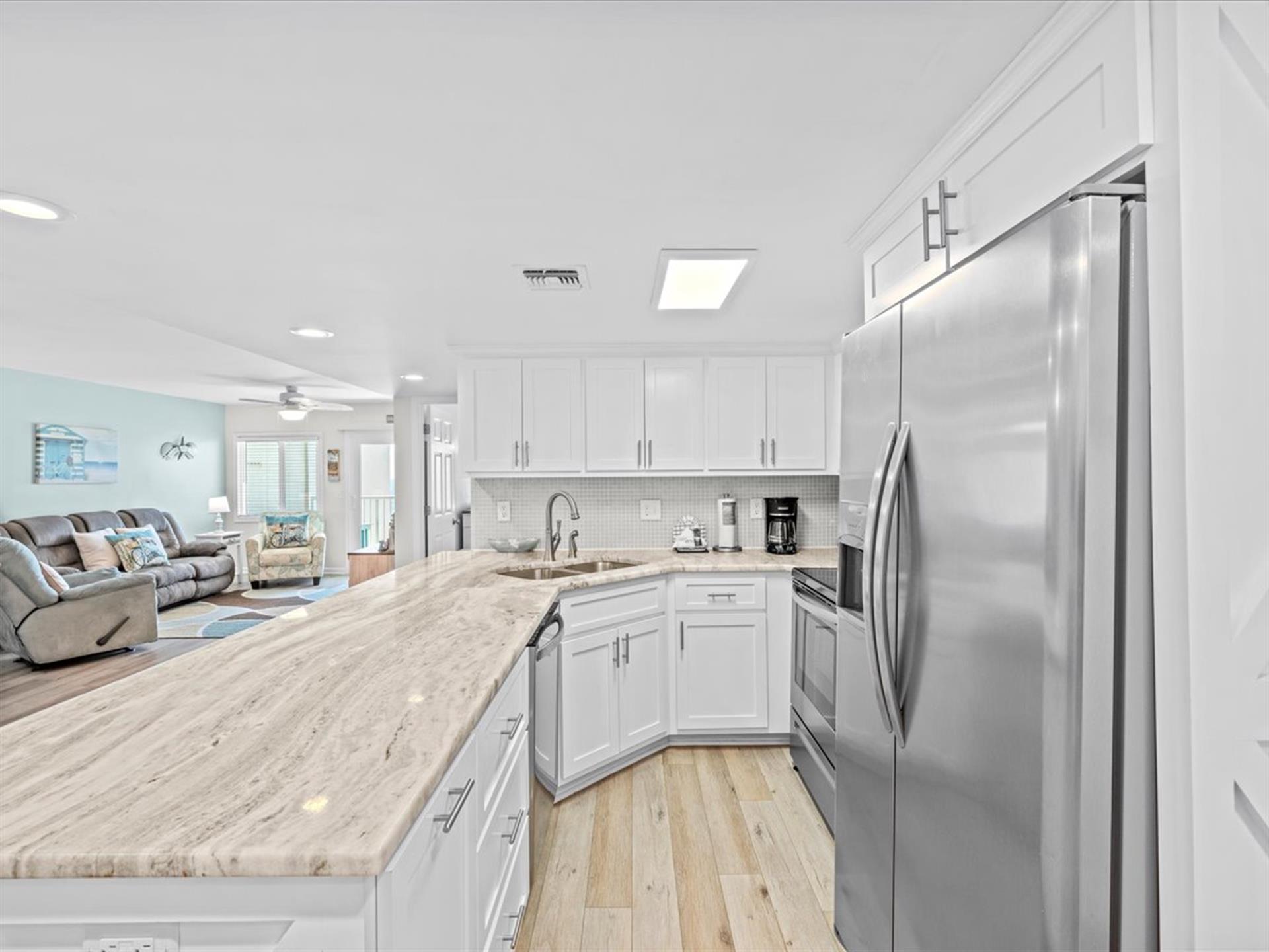 HSRC 718 Kitchen With Stainless Steel Appliances