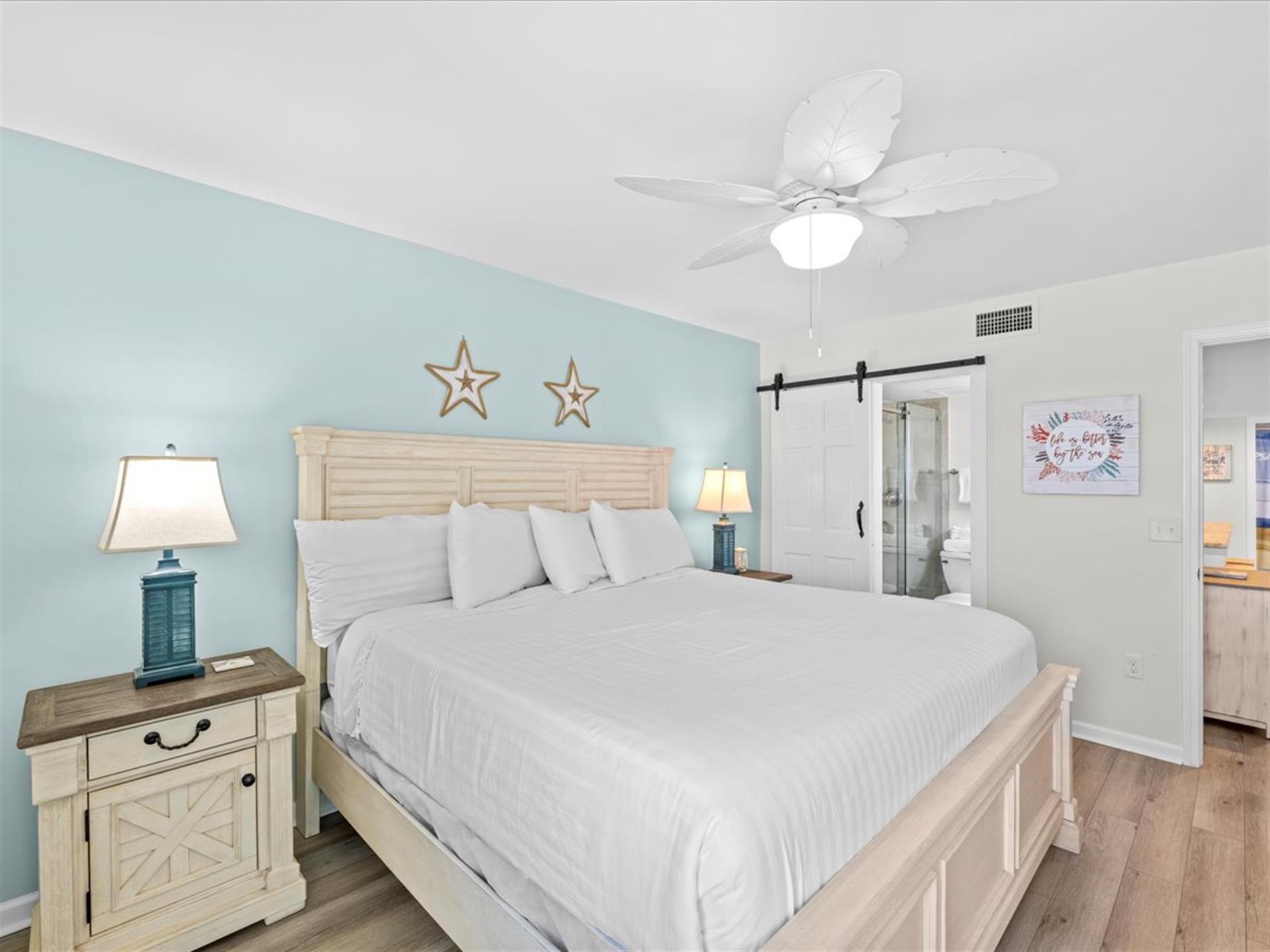 HSRC 718 Master Bedroom With King Bed