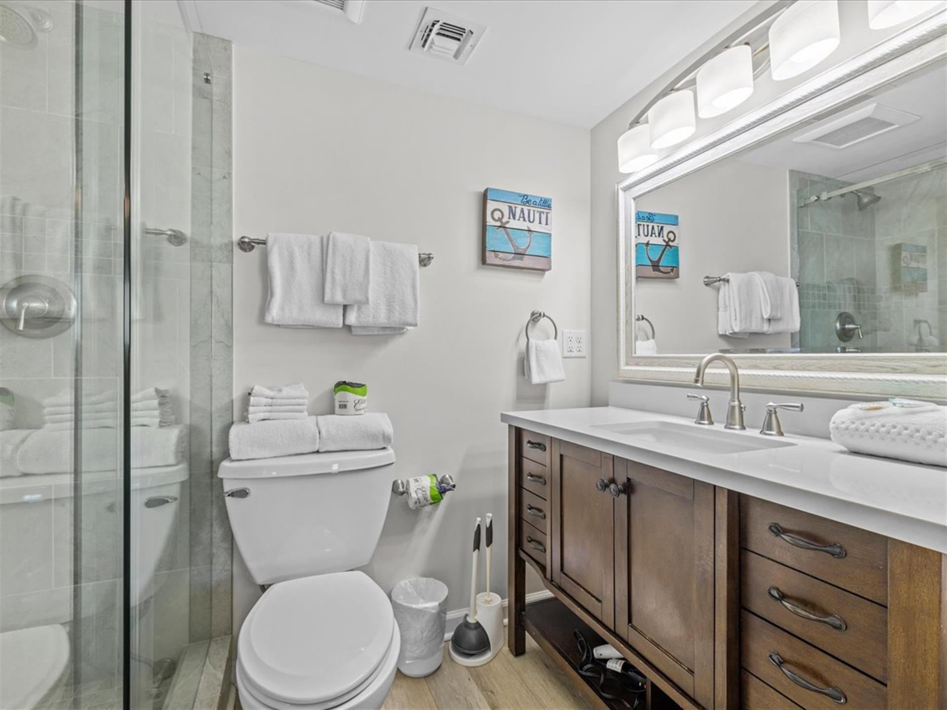 HSRC 718 Master Bathroom With WalkIn Shower