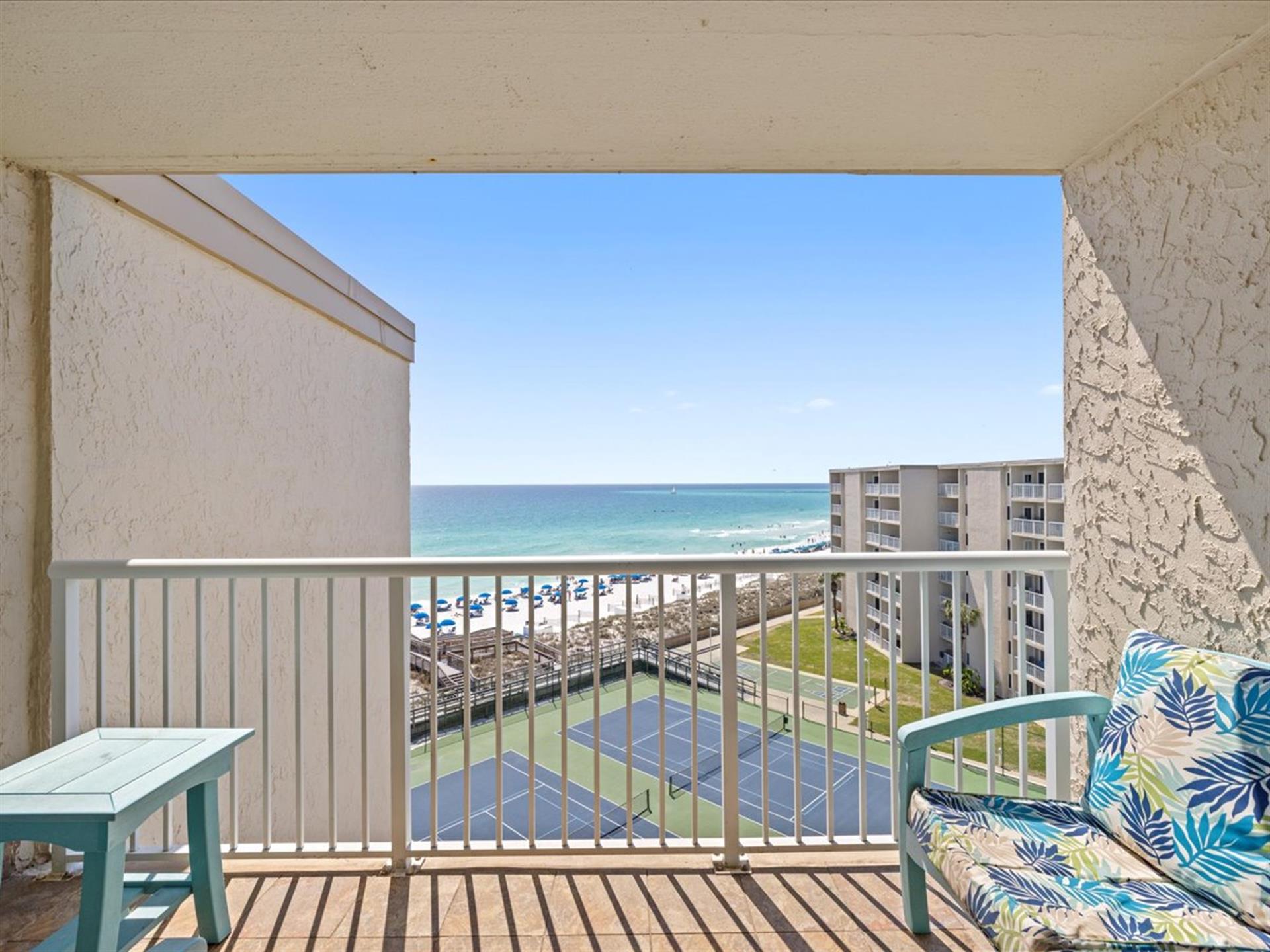 HSRC 718 Private Balcony With Gulf View