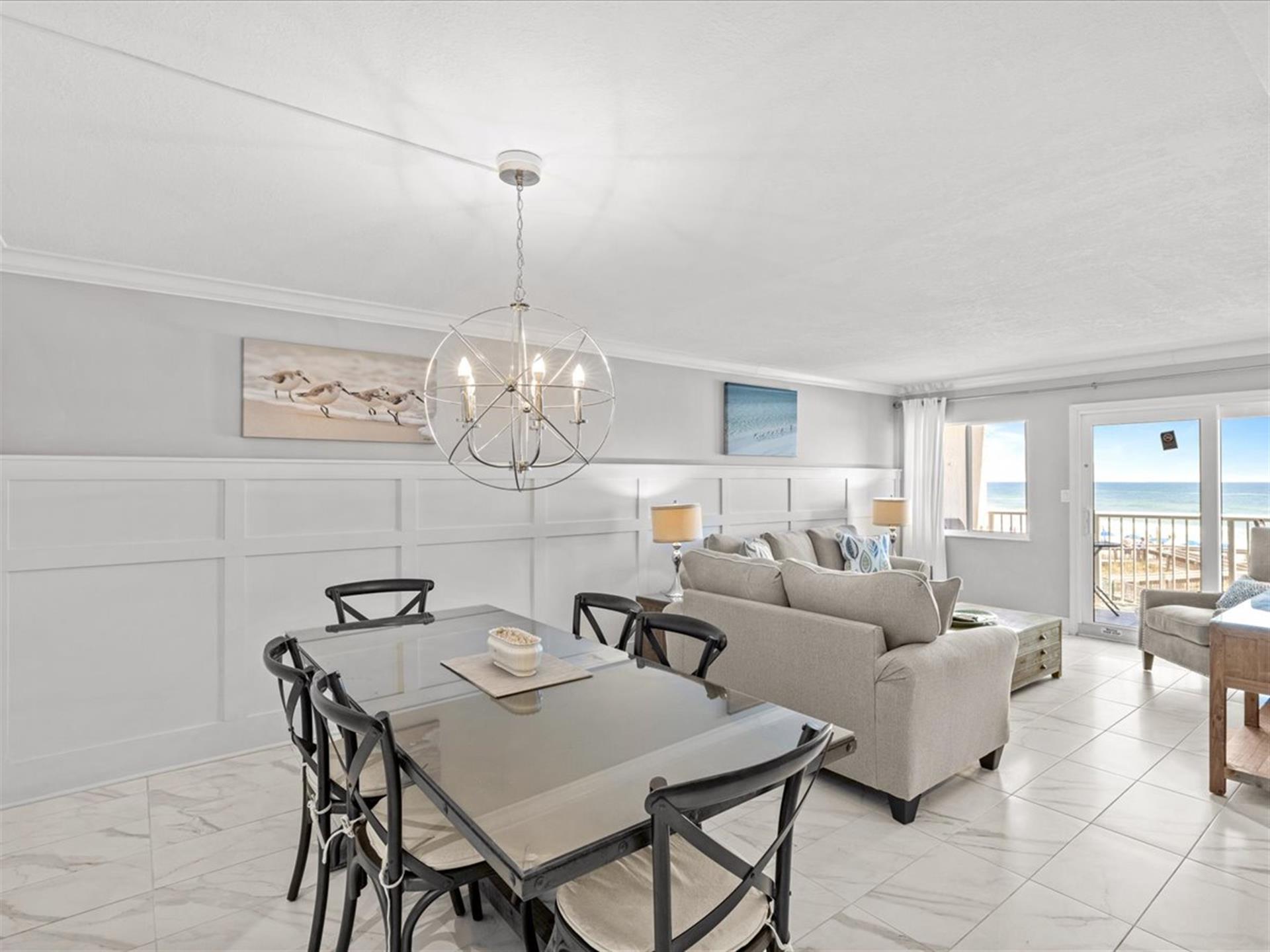 HSRC 302 Dining  Living Area