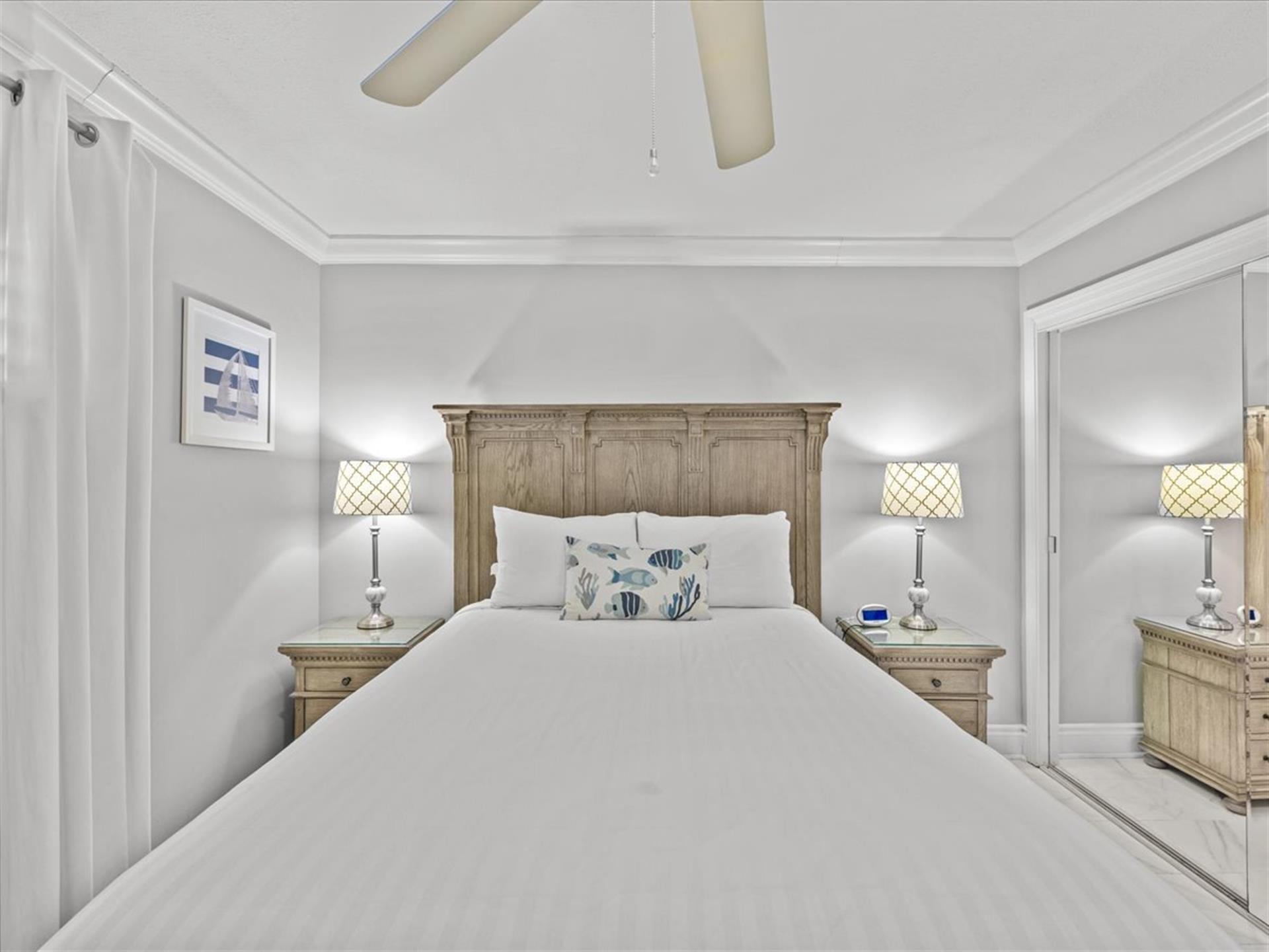 HSRC 302 Second Bedroom With Queen Bed