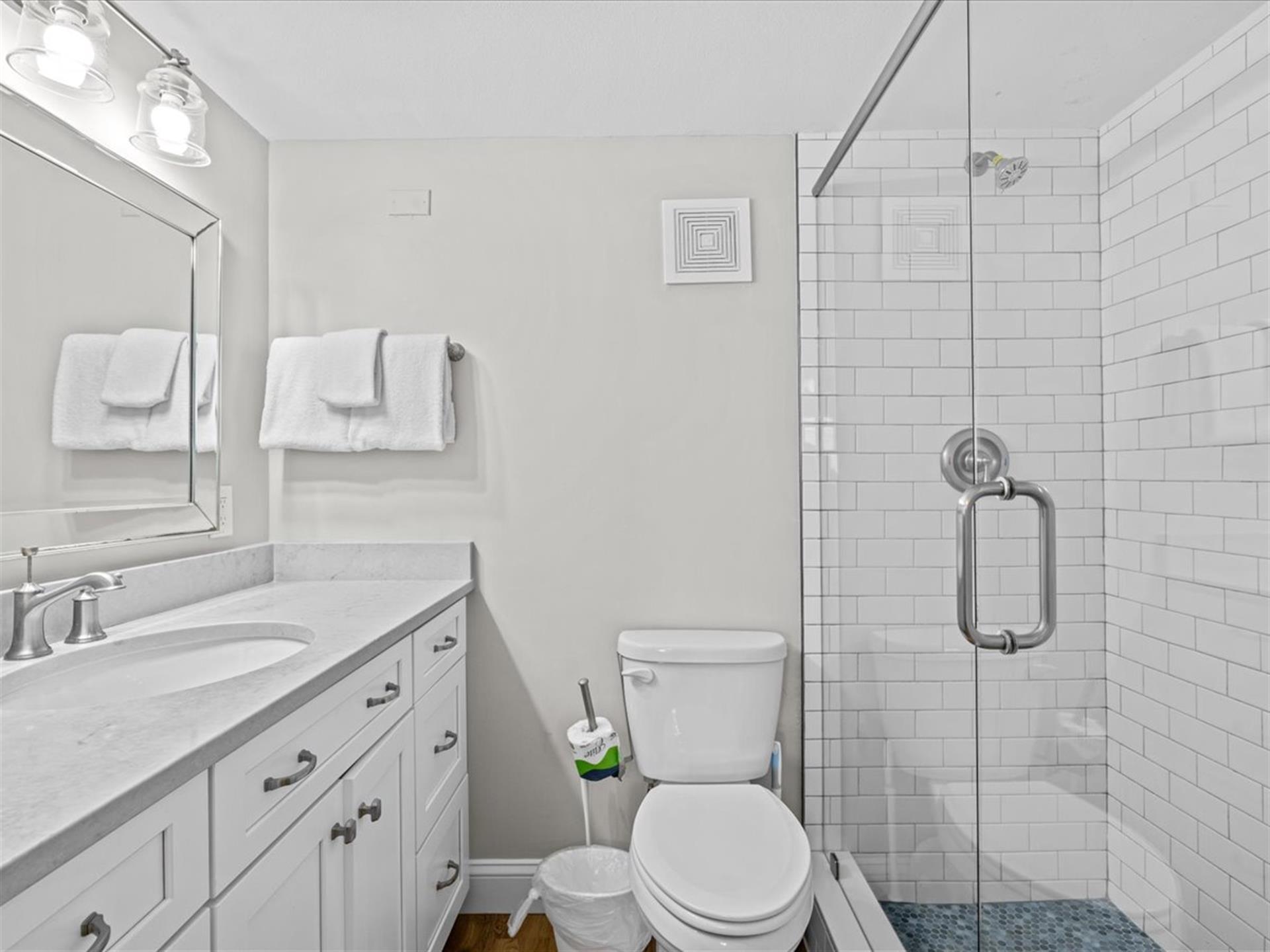 HSRC 107 Master Bathroom WalkIn Shower